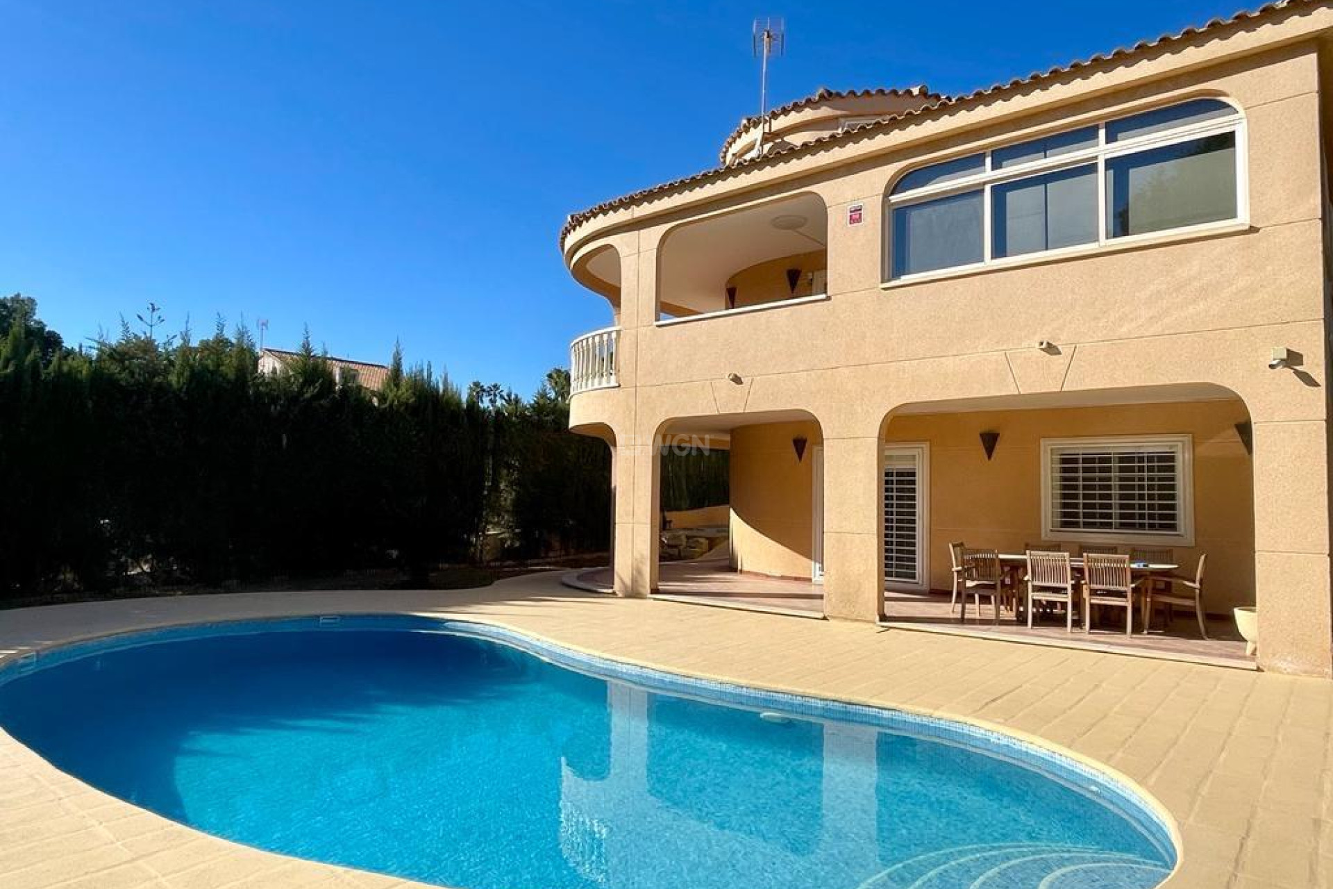 Odsprzedaż - Villa - Torrevieja - Los Balcones