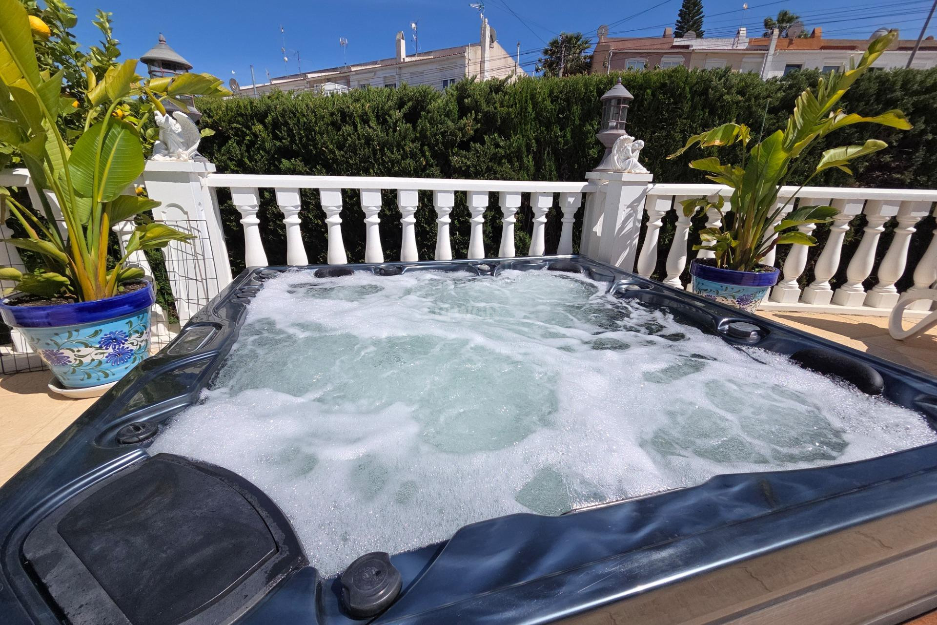 Odsprzedaż - Villa - Torrevieja - Los Balcones