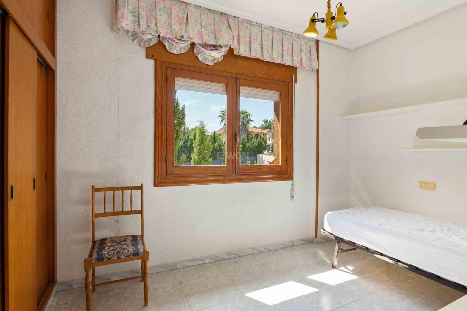 Odsprzedaż - Villa - Torrevieja - Los Balcones