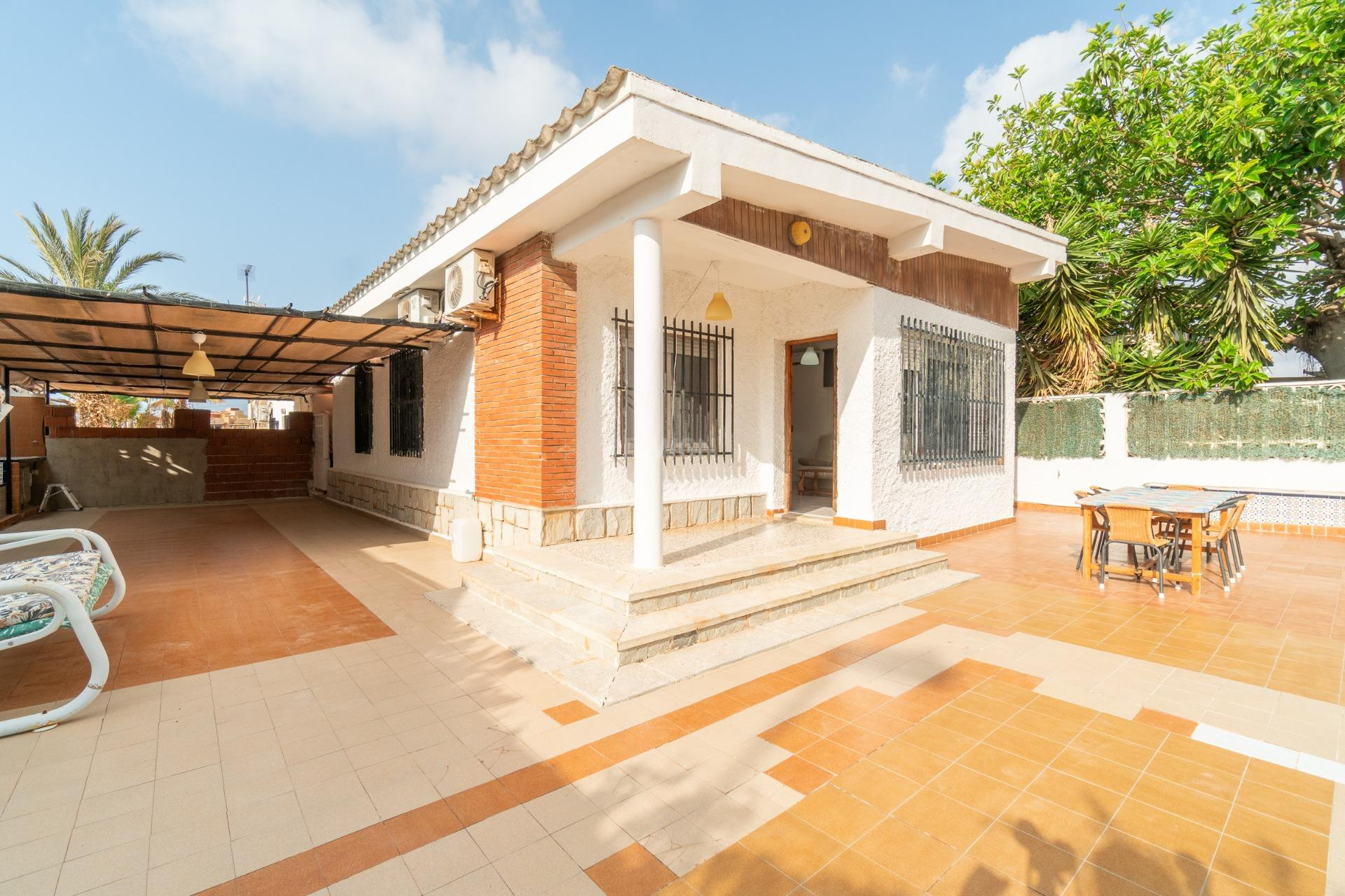 Odsprzedaż - Villa - Torrevieja - Los Frutales