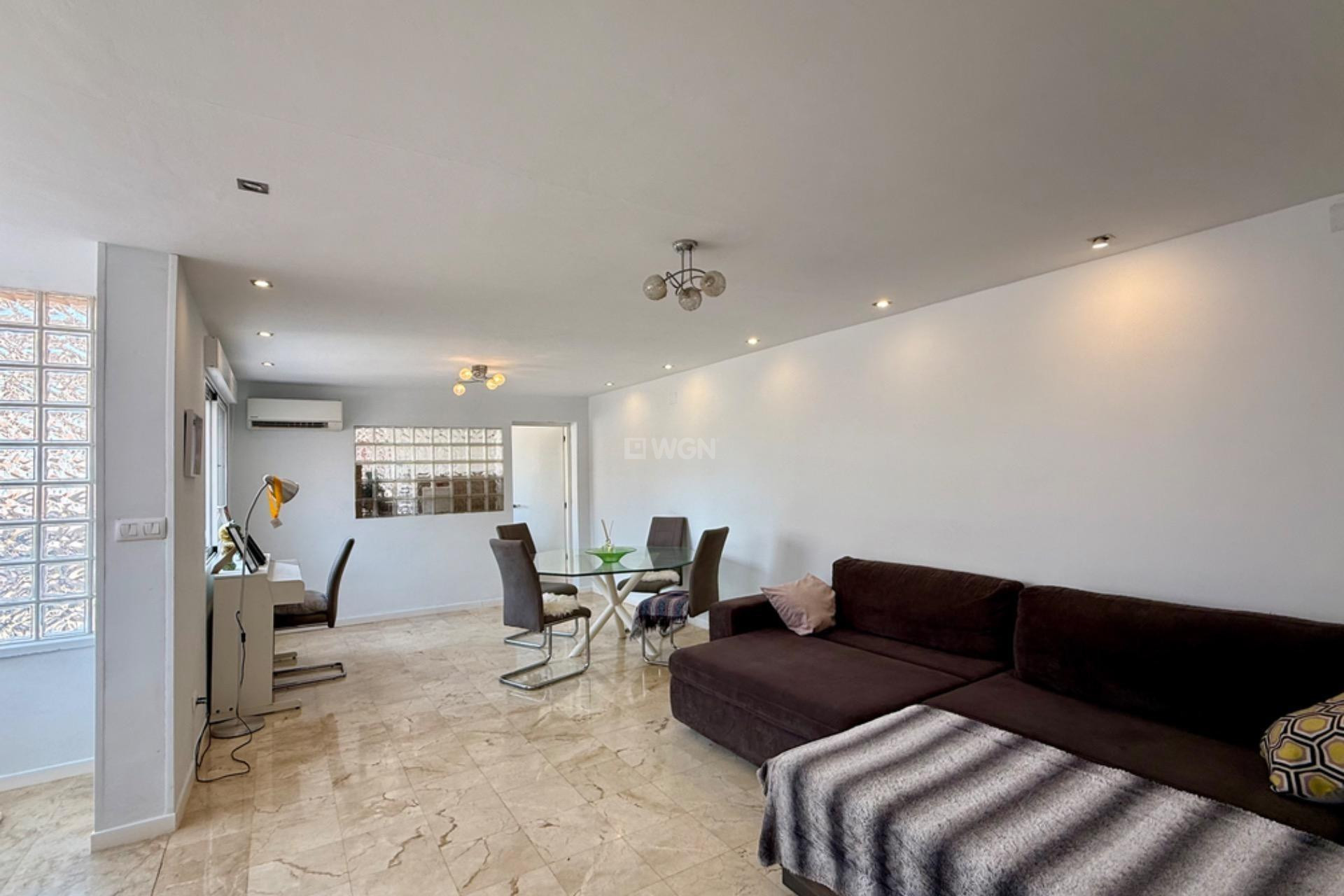 Odsprzedaż - Villa - Torrevieja - Los Frutales