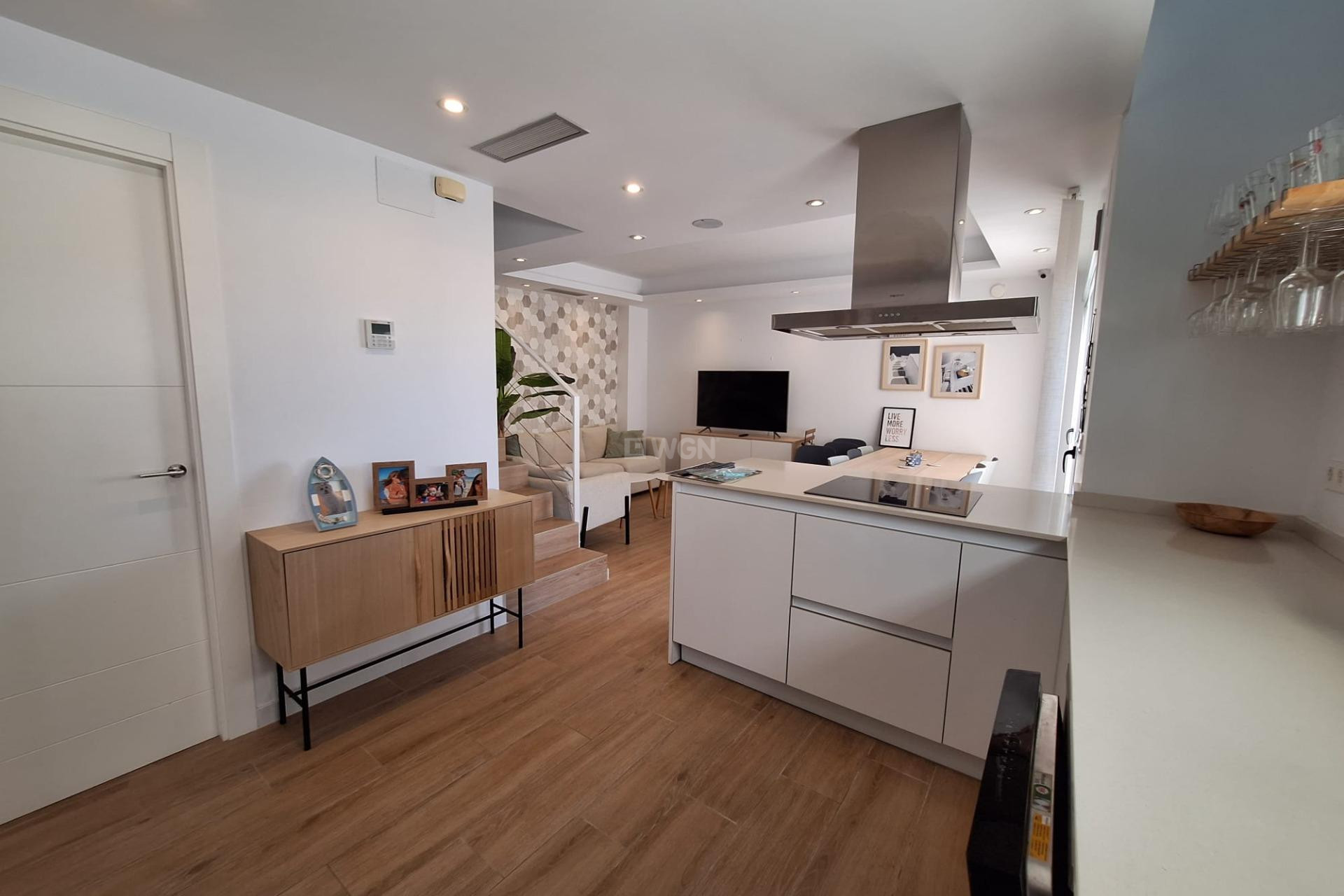 Odsprzedaż - Villa - Torrevieja - Los Frutales