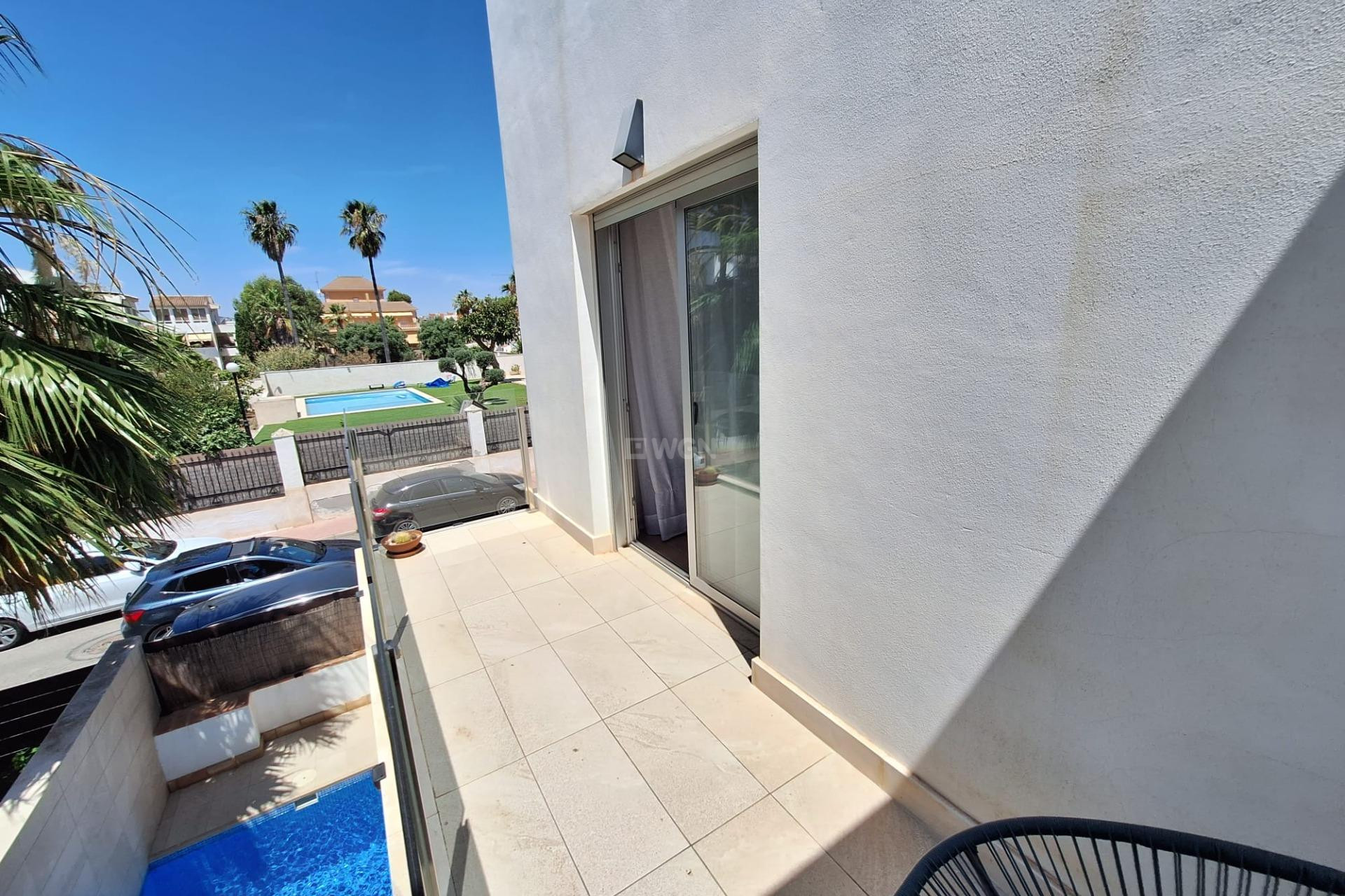 Odsprzedaż - Villa - Torrevieja - Los Frutales