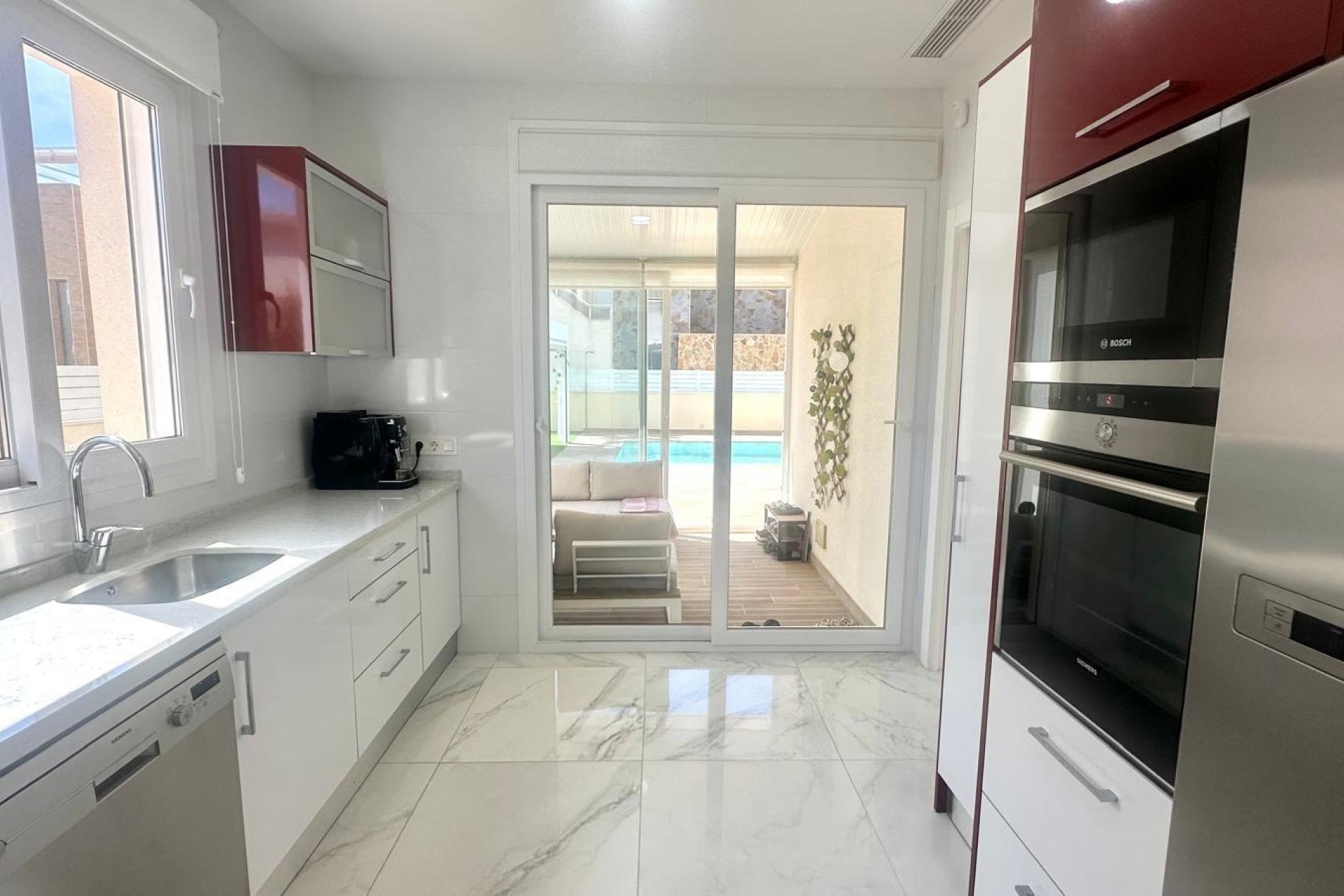 Odsprzedaż - Villa - Torrevieja - Miramar - Torre Del Moro