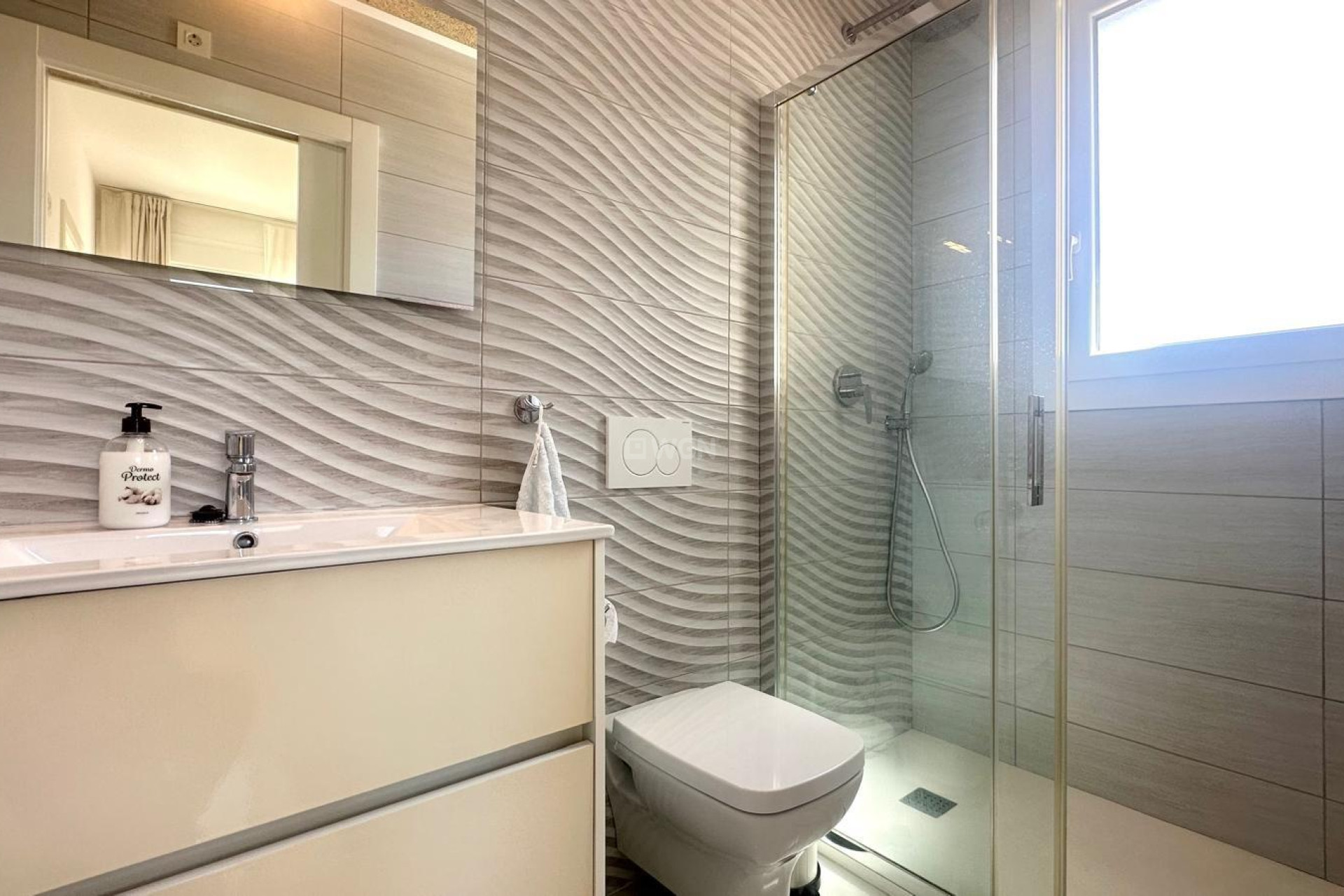 Odsprzedaż - Villa - Torrevieja - Miramar - Torre Del Moro