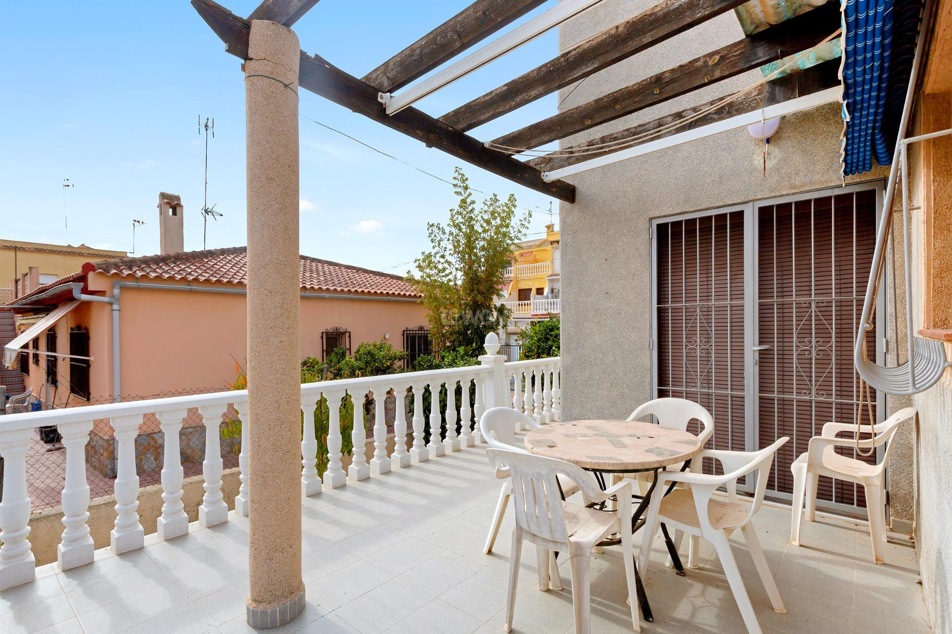 Odsprzedaż - Villa - Torrevieja - Nueva Torrevieja