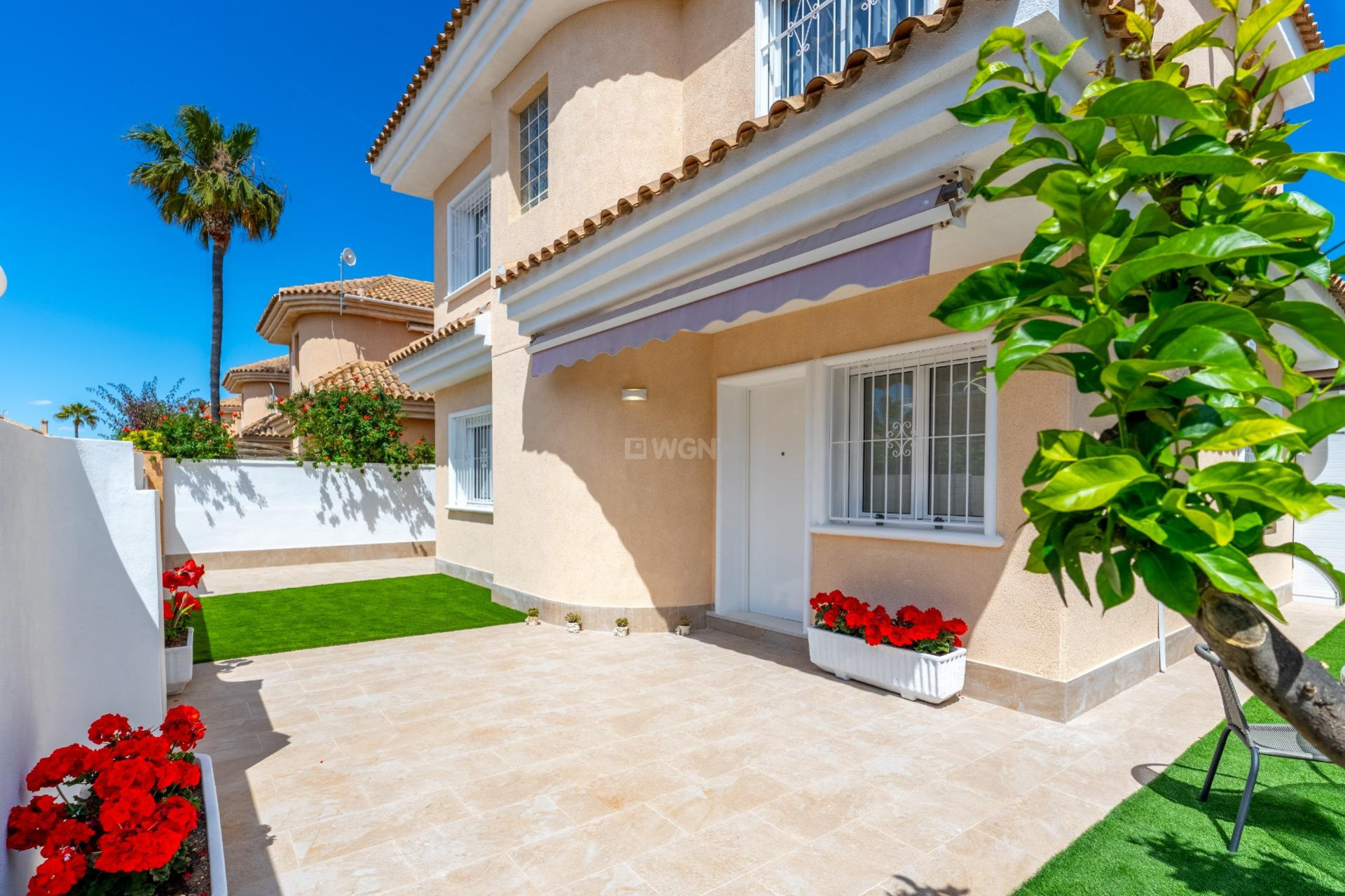 Odsprzedaż - Villa - Torrevieja - Punta Prima