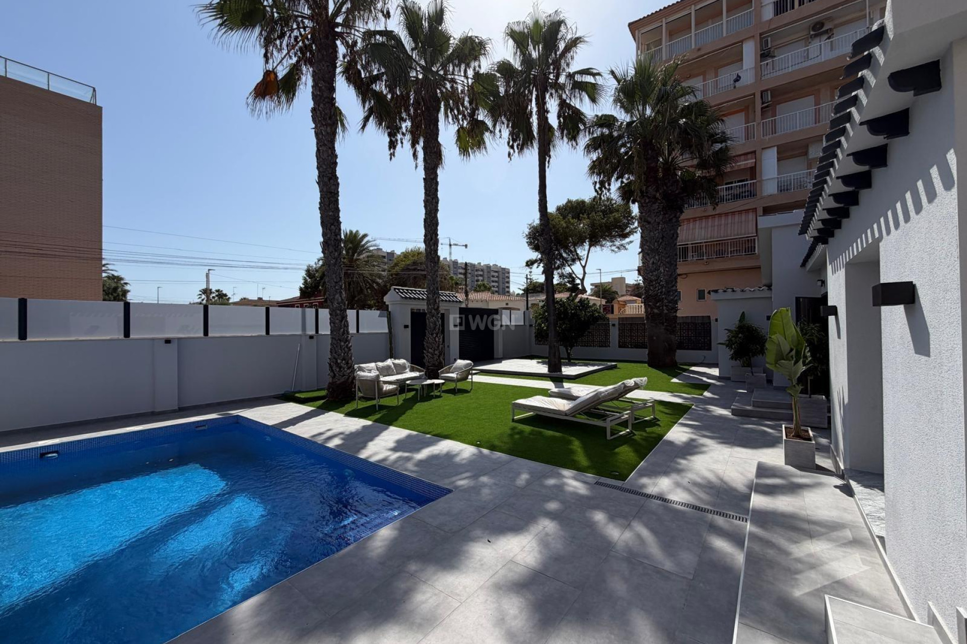 Odsprzedaż - Villa - Torrevieja - Punta Prima