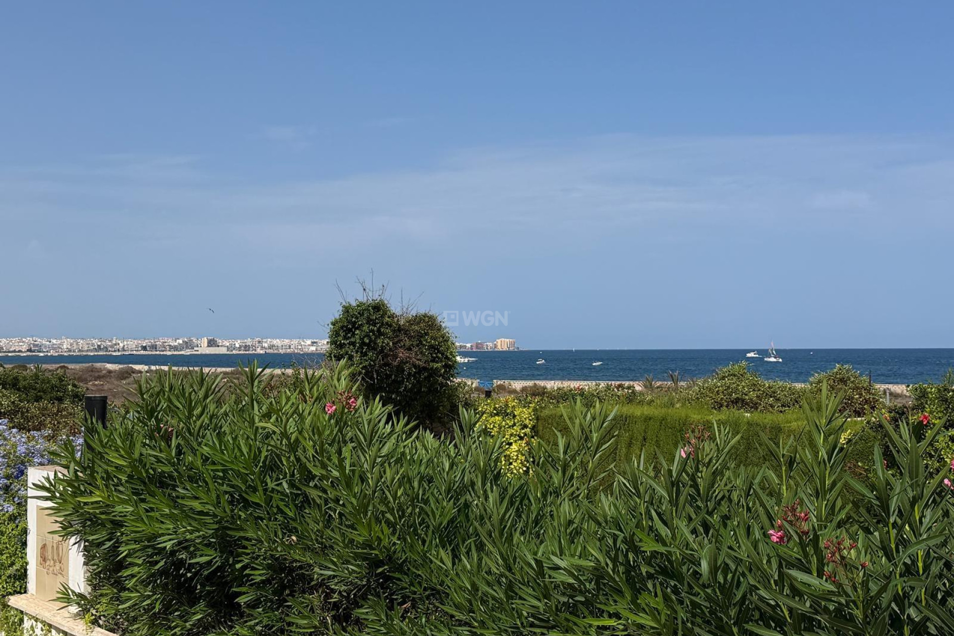 Odsprzedaż - Villa - Torrevieja - Punta Prima