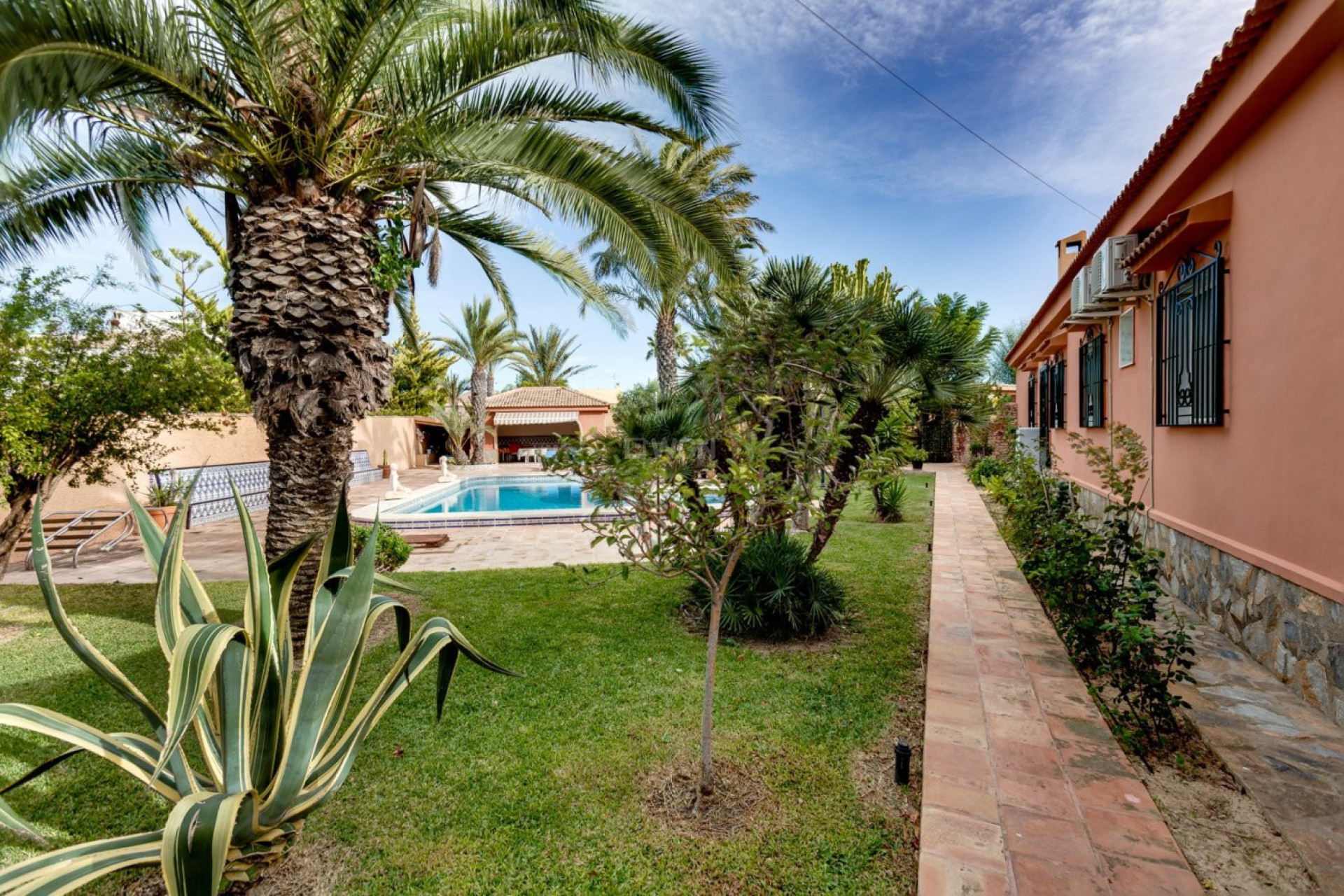 Odsprzedaż - Villa - Torrevieja - San Luis