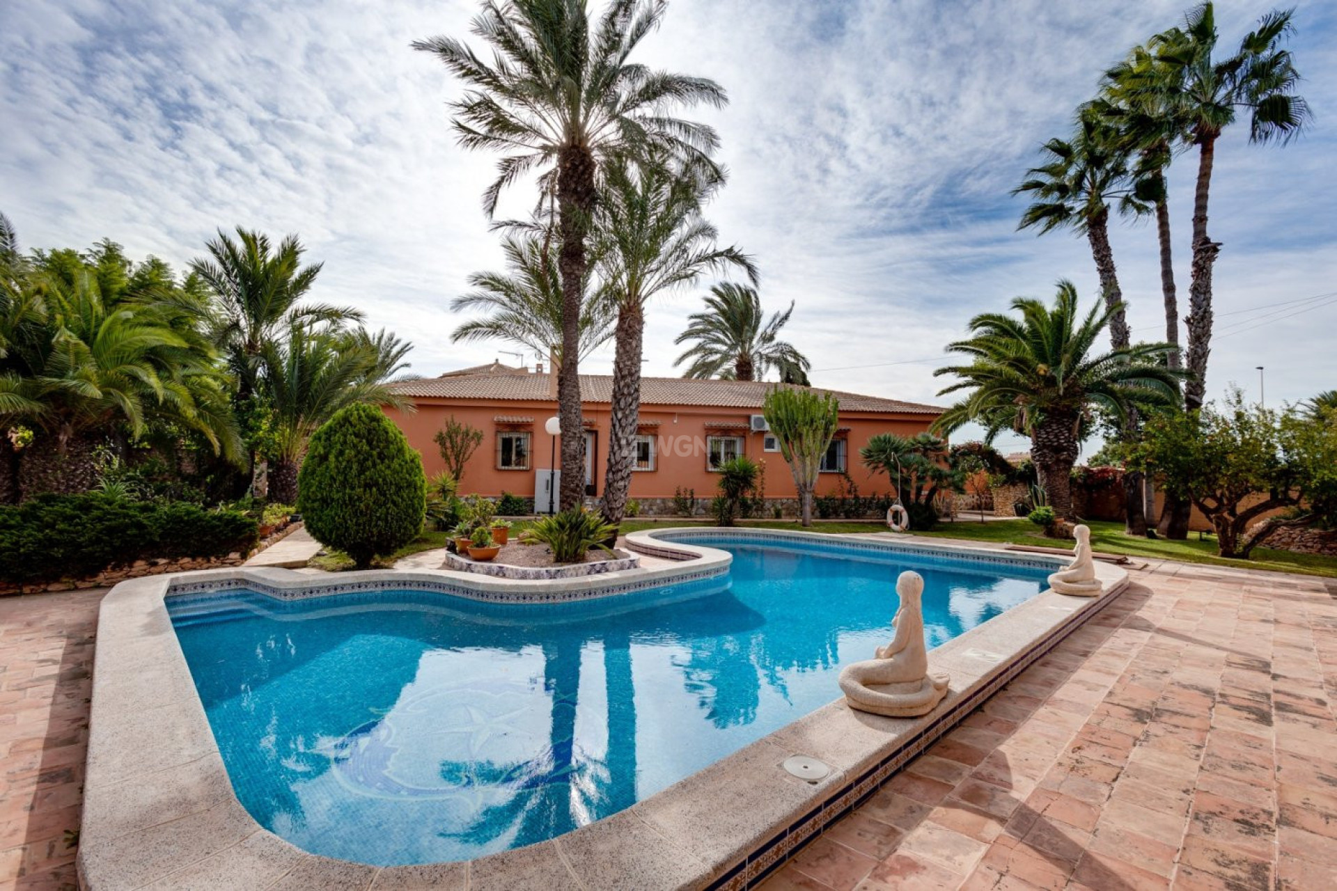 Odsprzedaż - Villa - Torrevieja - San Luis