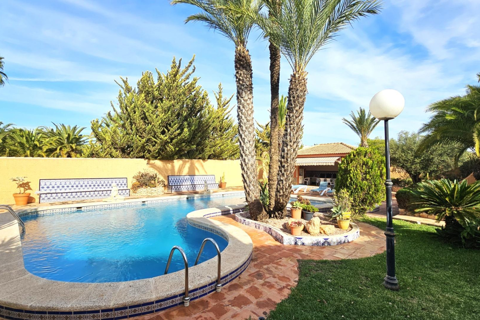 Odsprzedaż - Villa - Torrevieja - San Luis