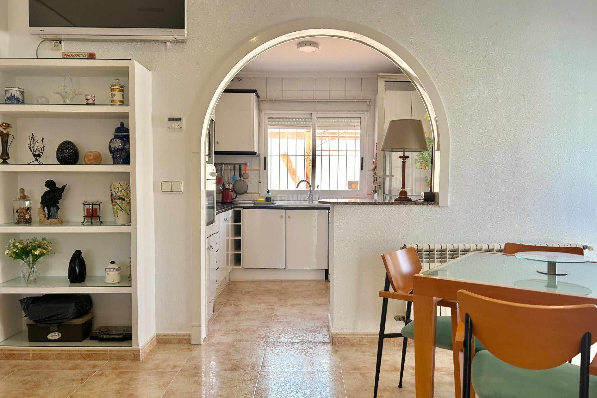 Odsprzedaż - Villa - Torrevieja - San Luis