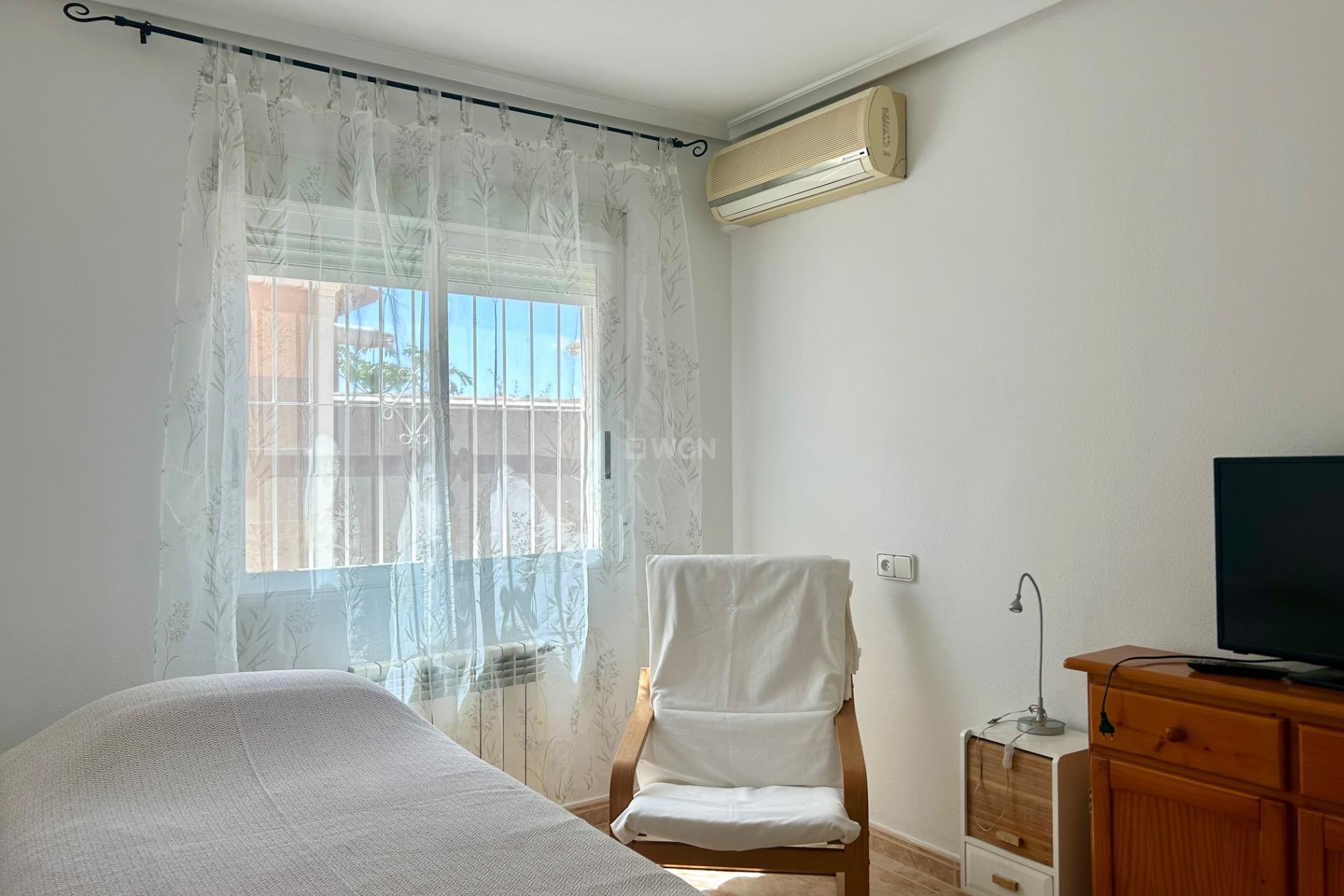 Odsprzedaż - Villa - Torrevieja - San Luis