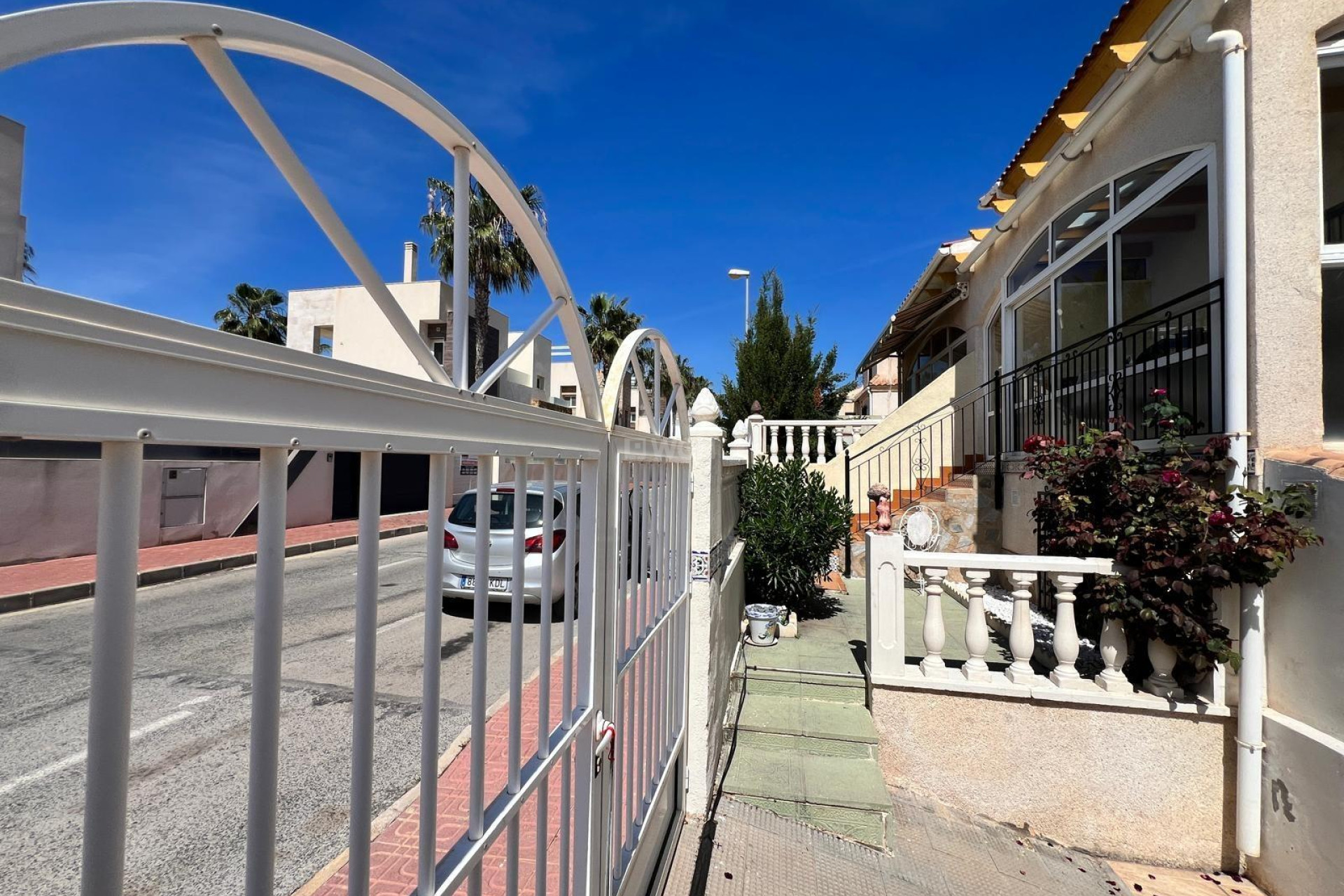 Odsprzedaż - Villa - Torrevieja - Torre La Mata