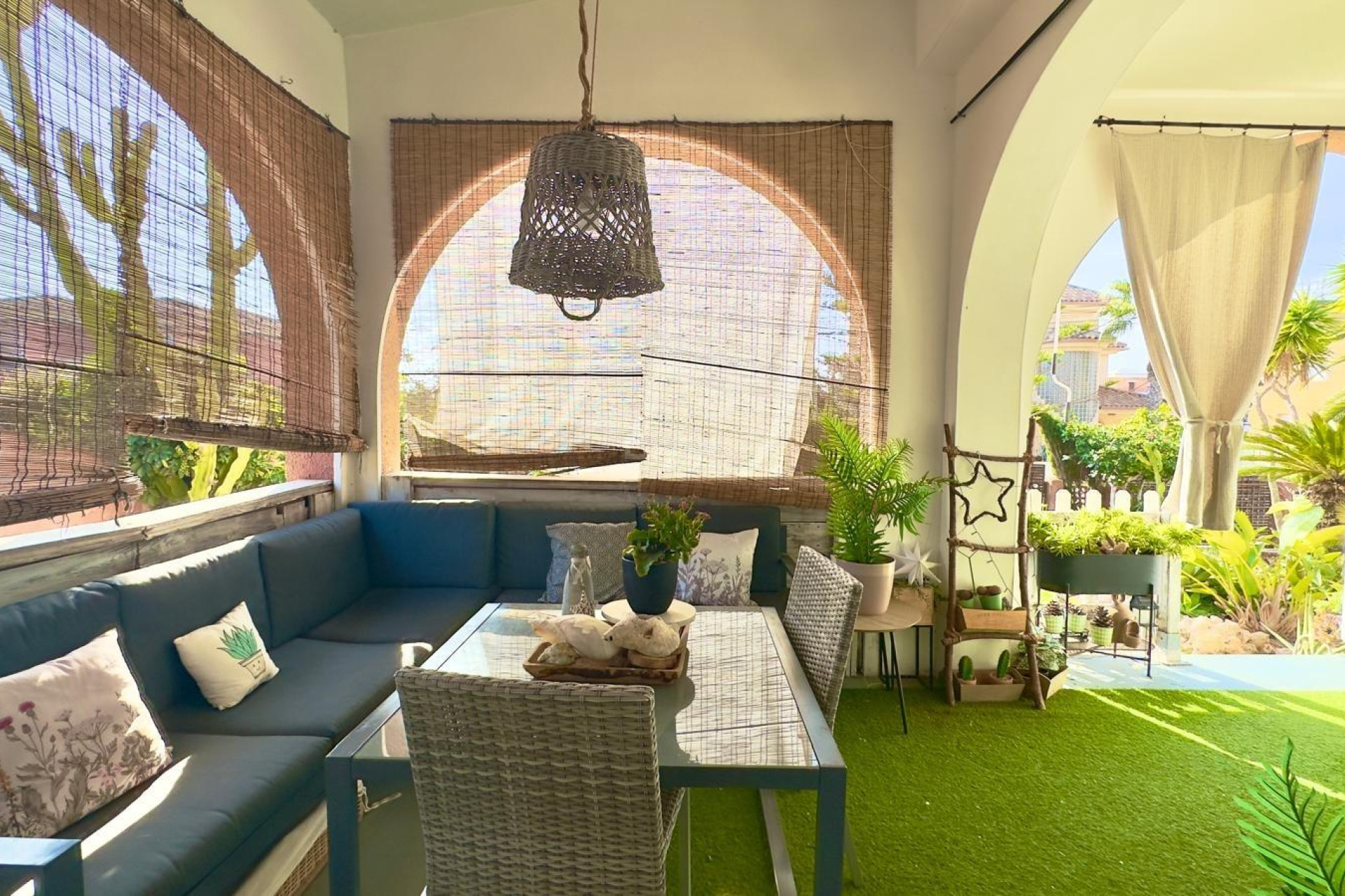 Odsprzedaż - Villa - Torrevieja - Torreblanca