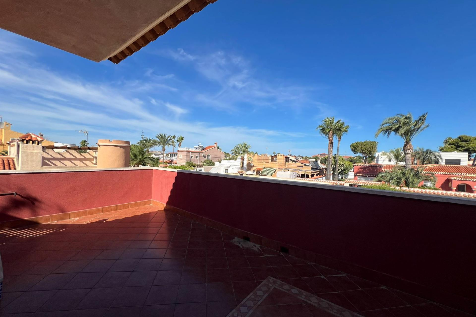 Odsprzedaż - Villa - Torrevieja - Torreta Florida