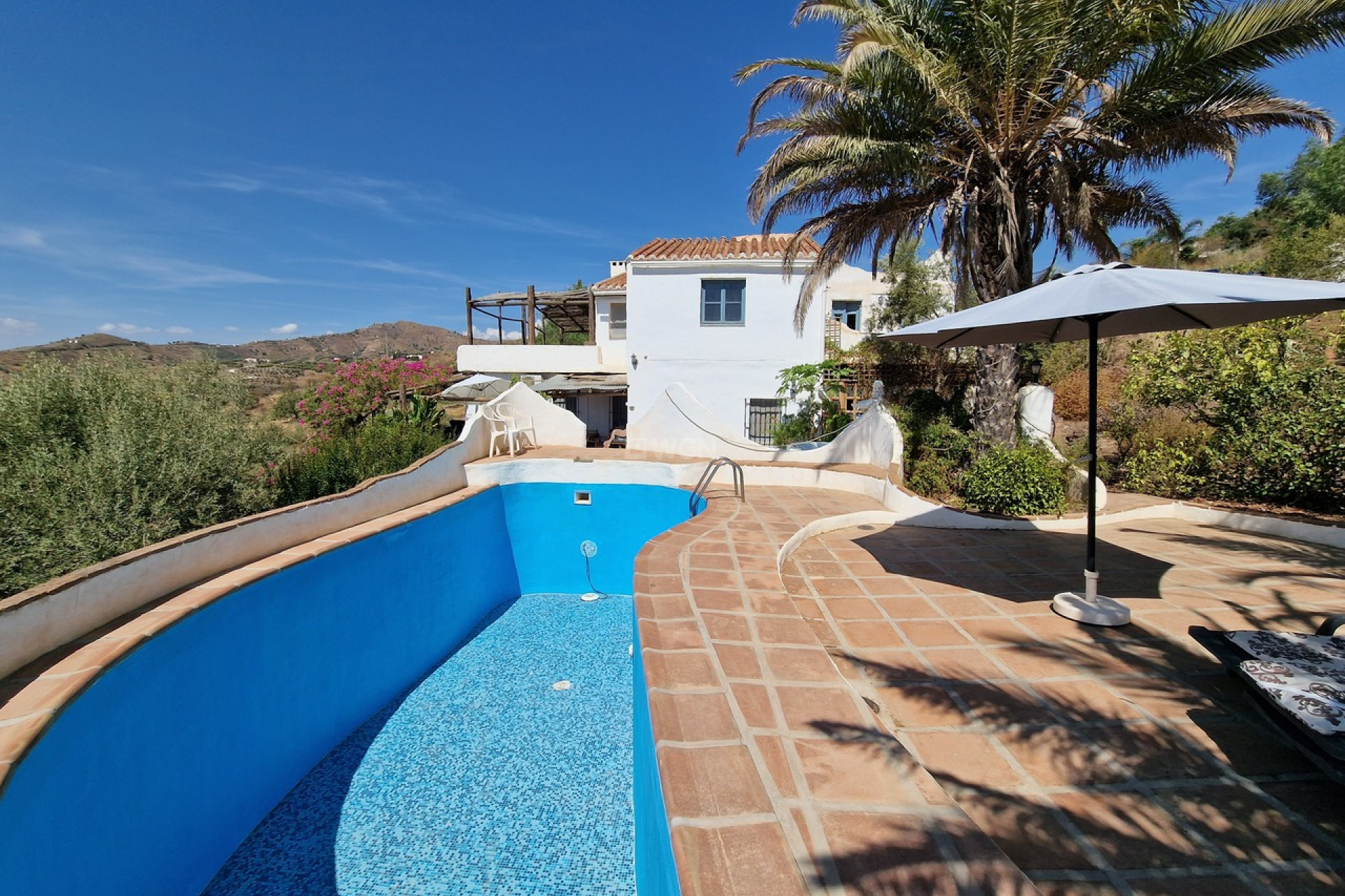 Odsprzedaż - Villa - Vélez-Málaga - Costa del Sol