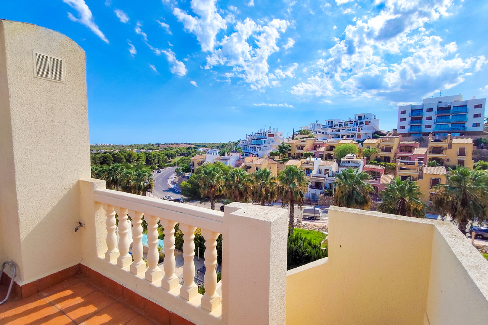 Odsprzedaż - Villa - Villamartin - Costa Blanca