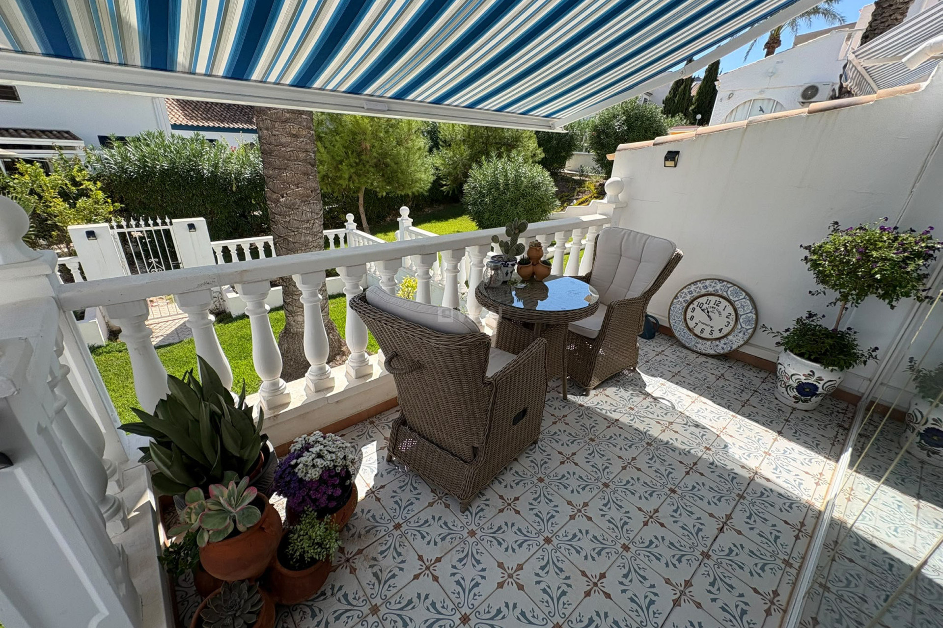 Odsprzedaż - Villa - Villamartin - Costa Blanca