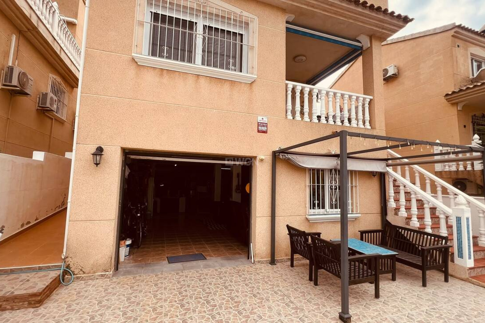 Odsprzedaż - Villa - Villamartin - Costa Blanca