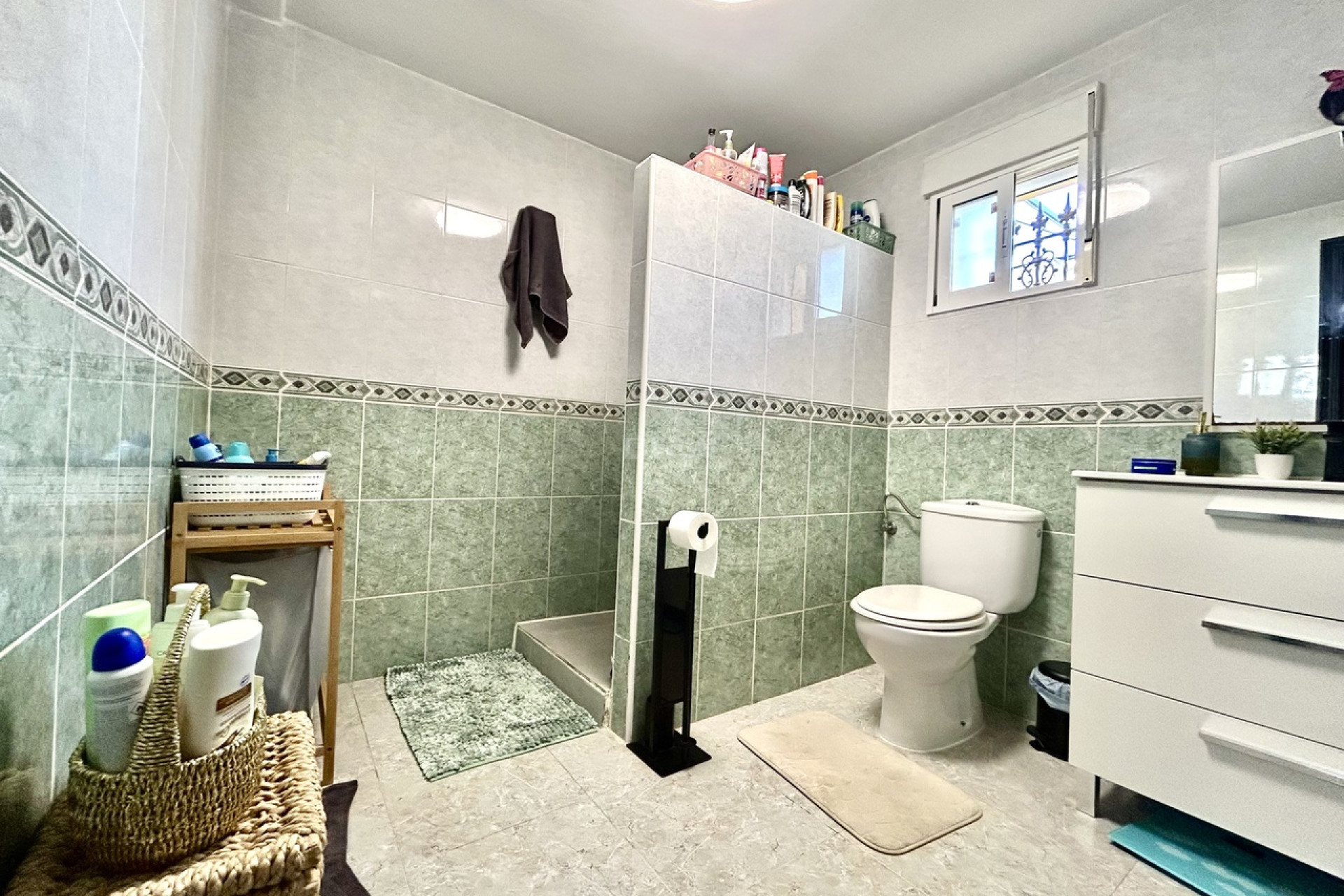 Odsprzedaż - Villa - Villamartin - Costa Blanca