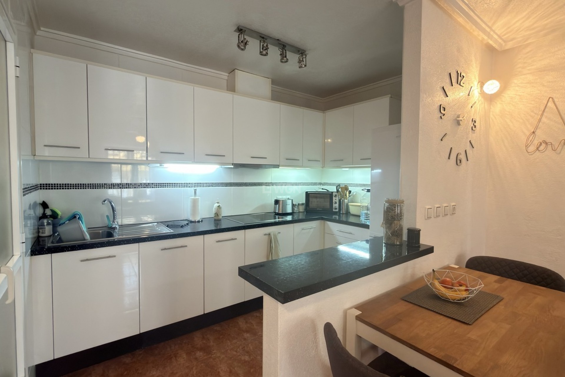 Odsprzedaż - Villa - Villamartin - Costa Blanca