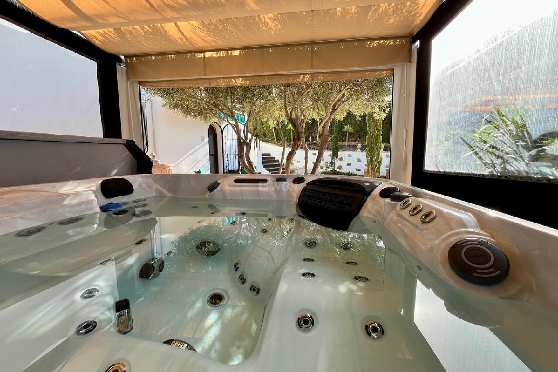 Odsprzedaż - Villa - Villamartin - Costa Blanca