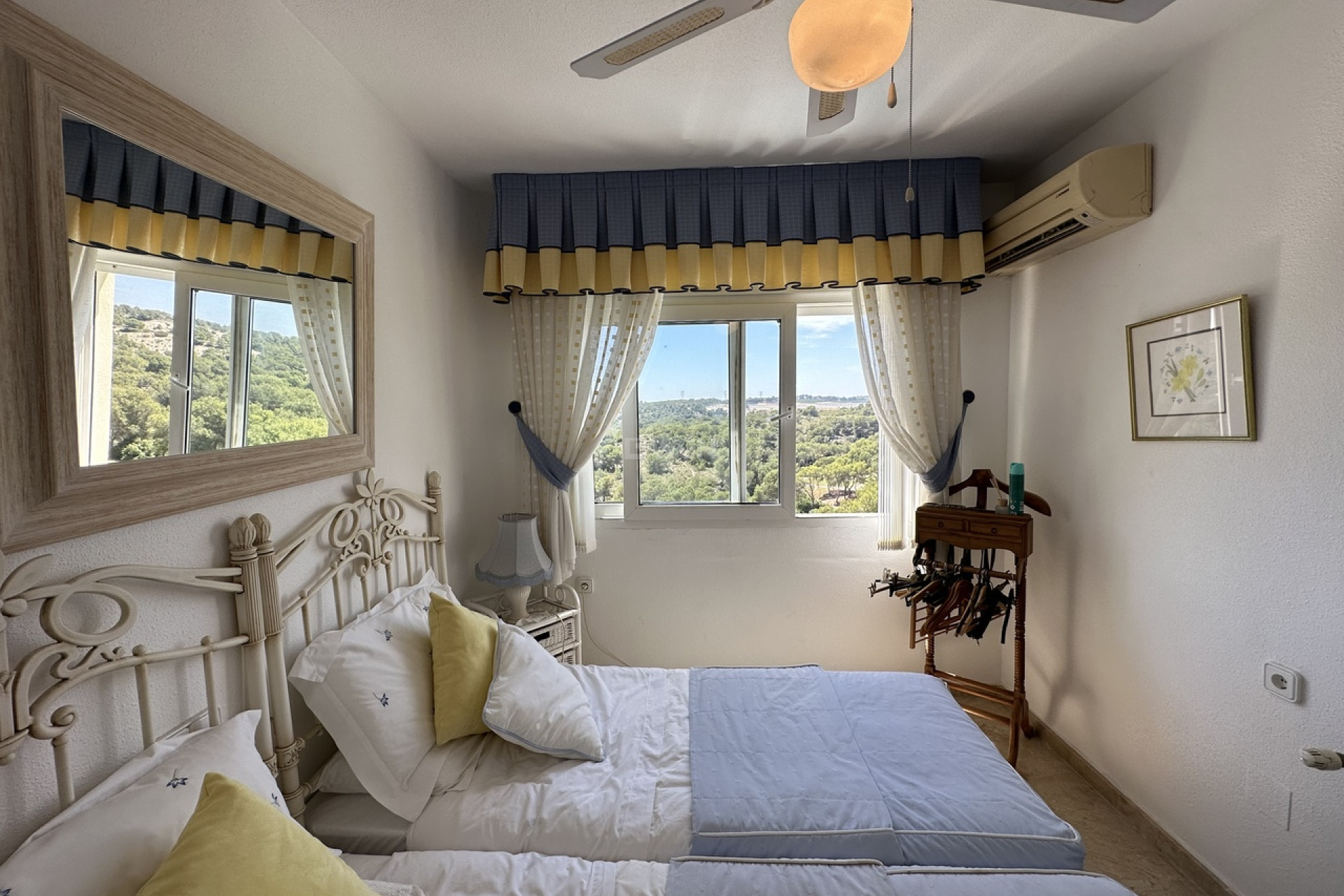 Odsprzedaż - Villa - Villamartin - Costa Blanca