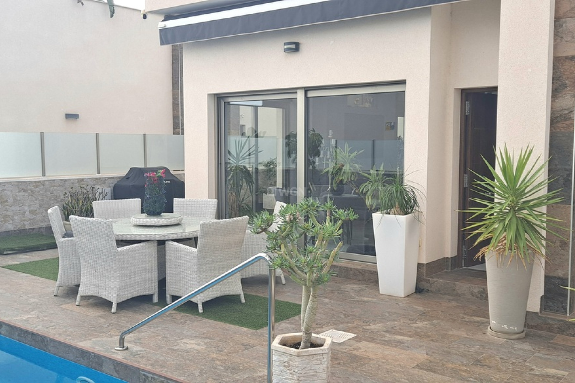 Odsprzedaż - Villa - Villamartin - Costa Blanca