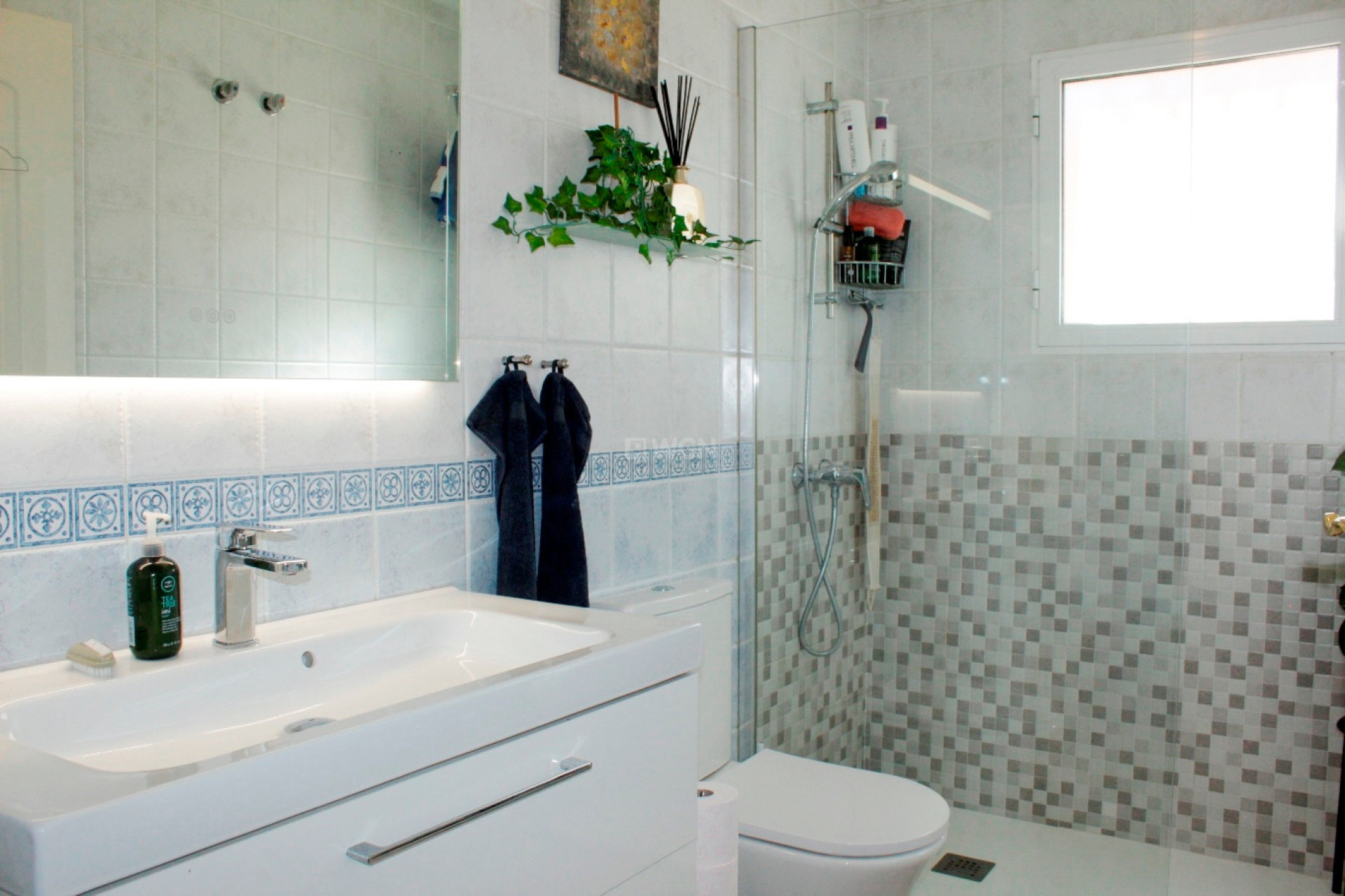 Odsprzedaż - Villa - Villamartin - Costa Blanca