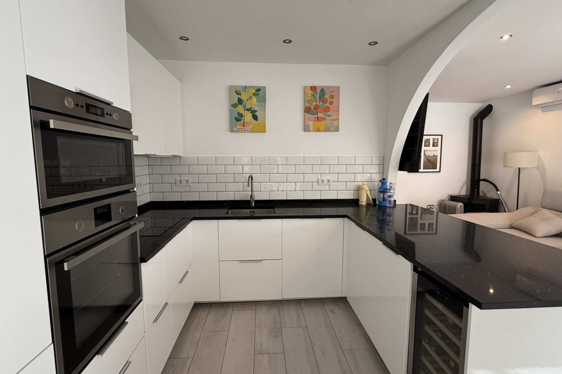 Odsprzedaż - Villa - Villamartin - Costa Blanca