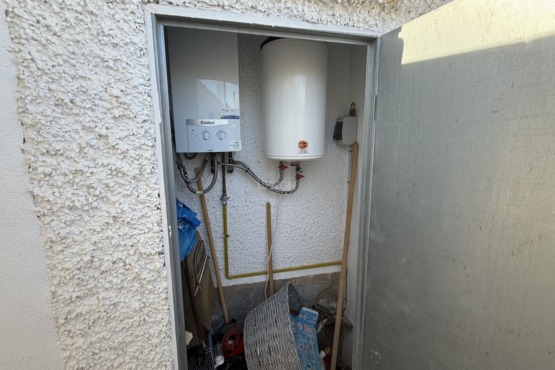 Odsprzedaż - Villa - Villamartin - Costa Blanca