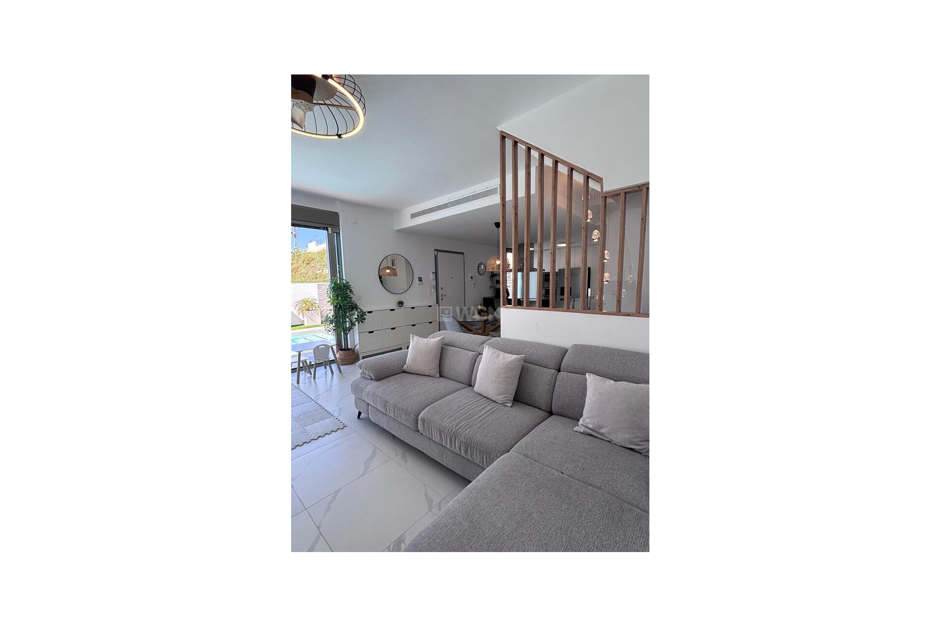 Odsprzedaż - Villa - Villamartin - Costa Blanca