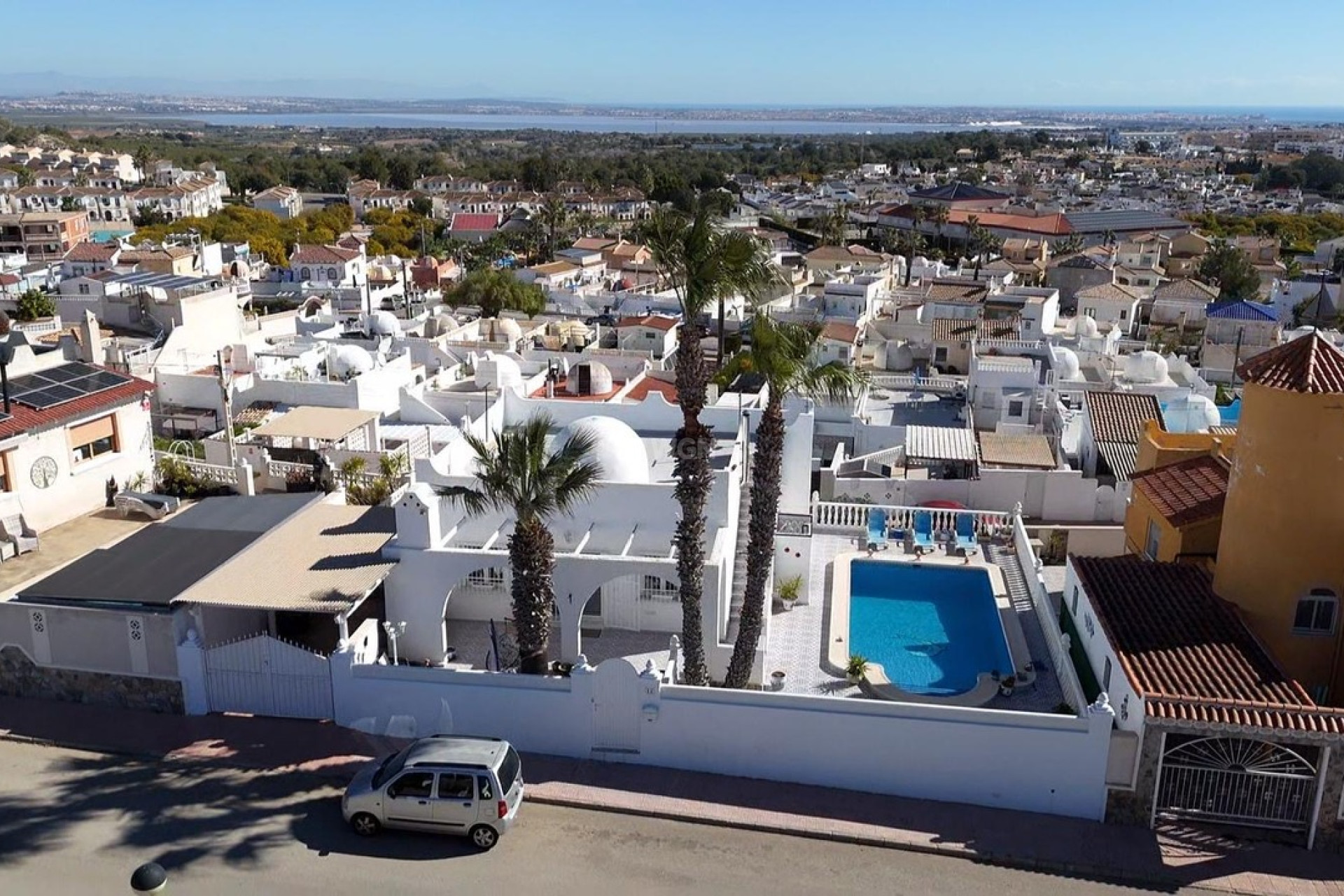 Odsprzedaż - Villa - Villamartin - Costa Blanca