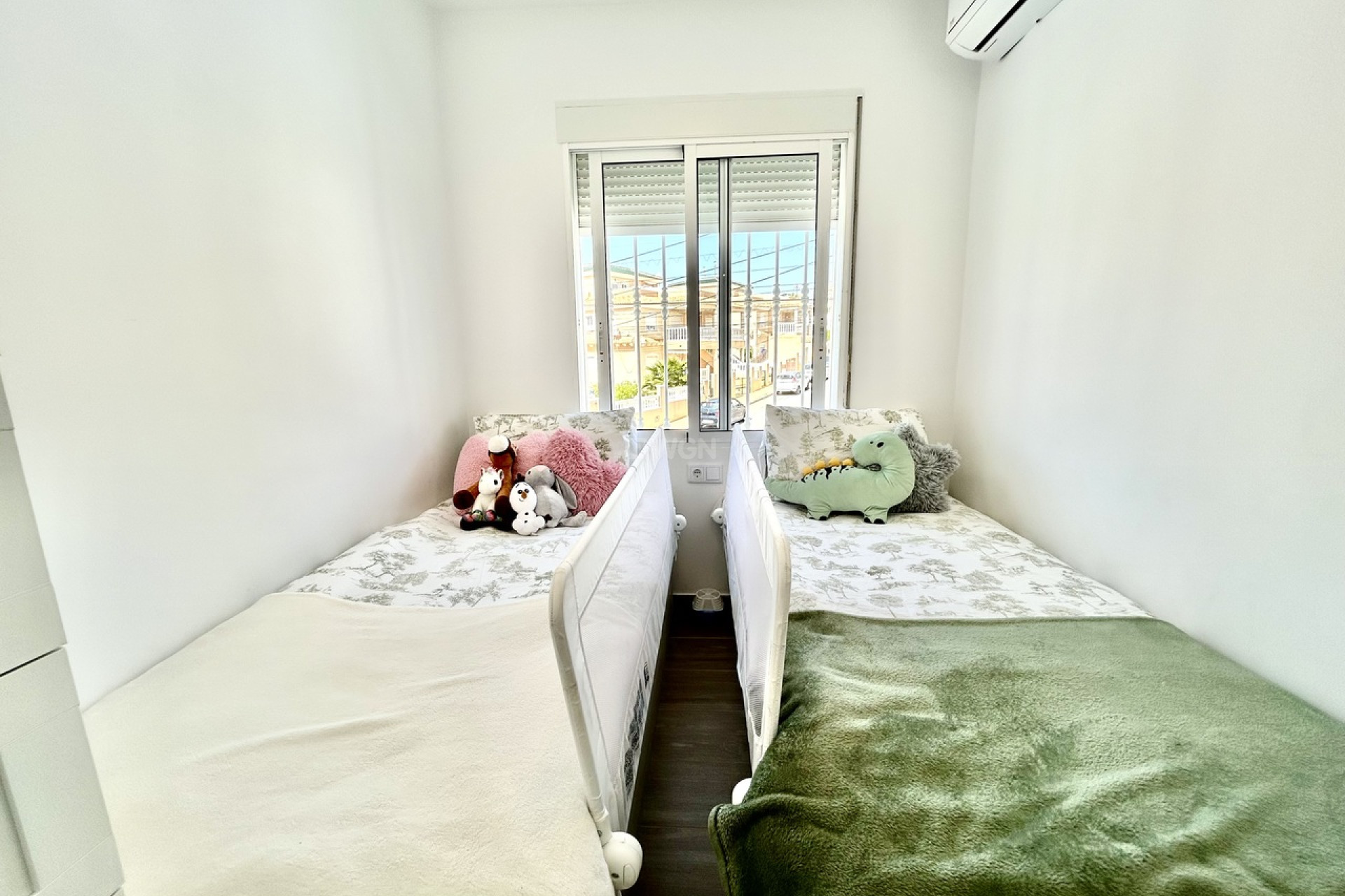 Odsprzedaż - Villa - Villamartin - Costa Blanca