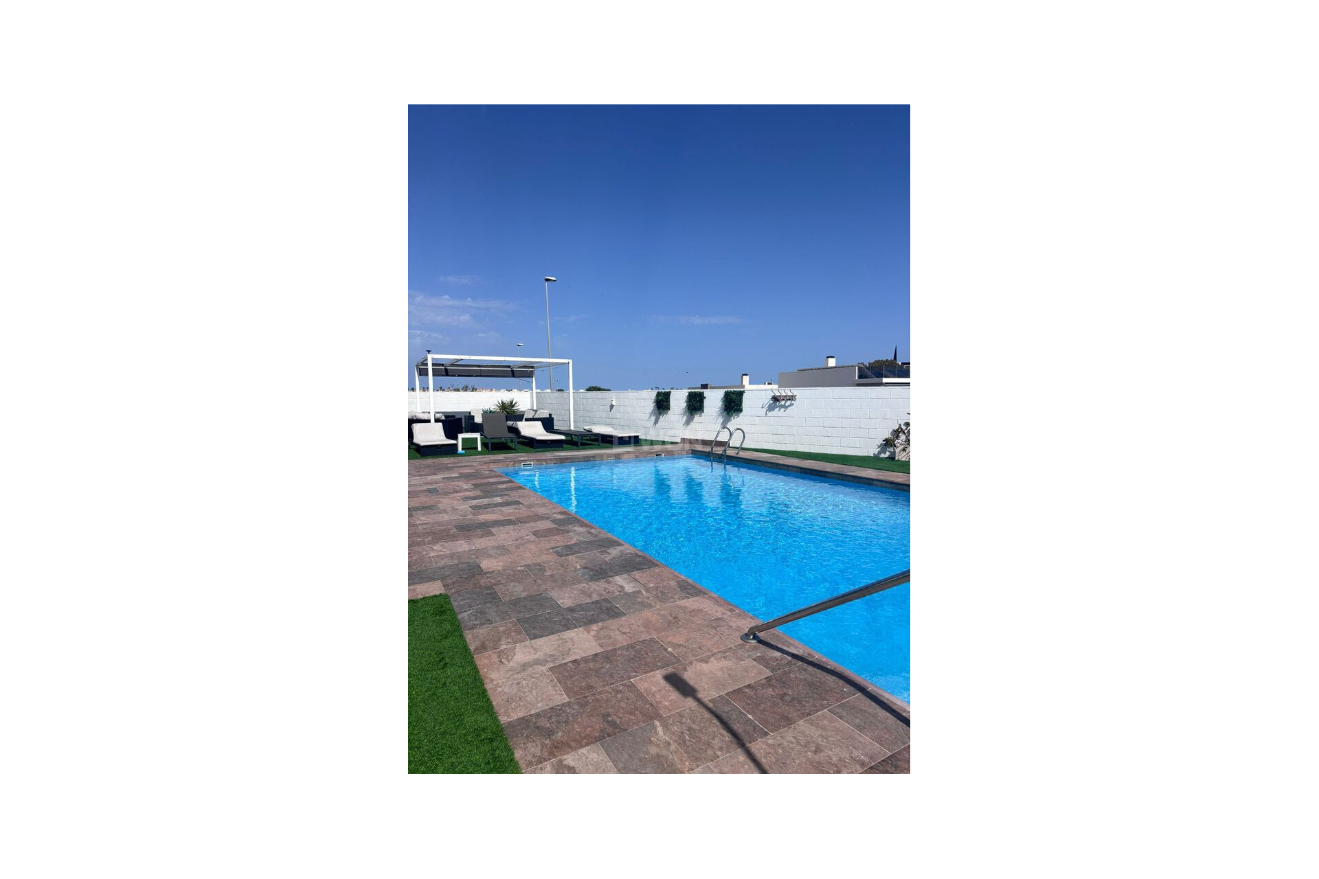 Odsprzedaż - Villa - Villamartin - Costa Blanca