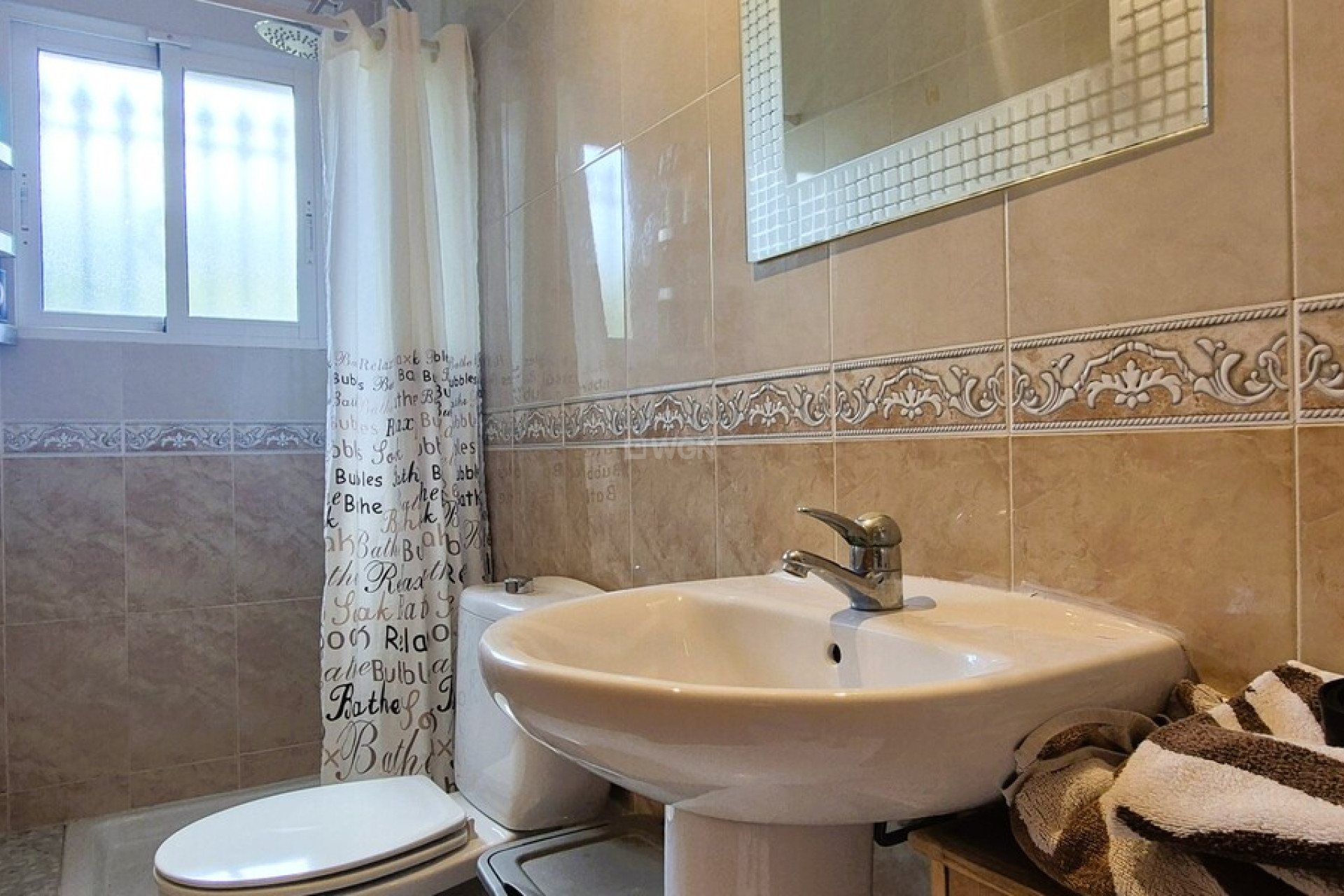Odsprzedaż - Villa - Villamartin - Costa Blanca