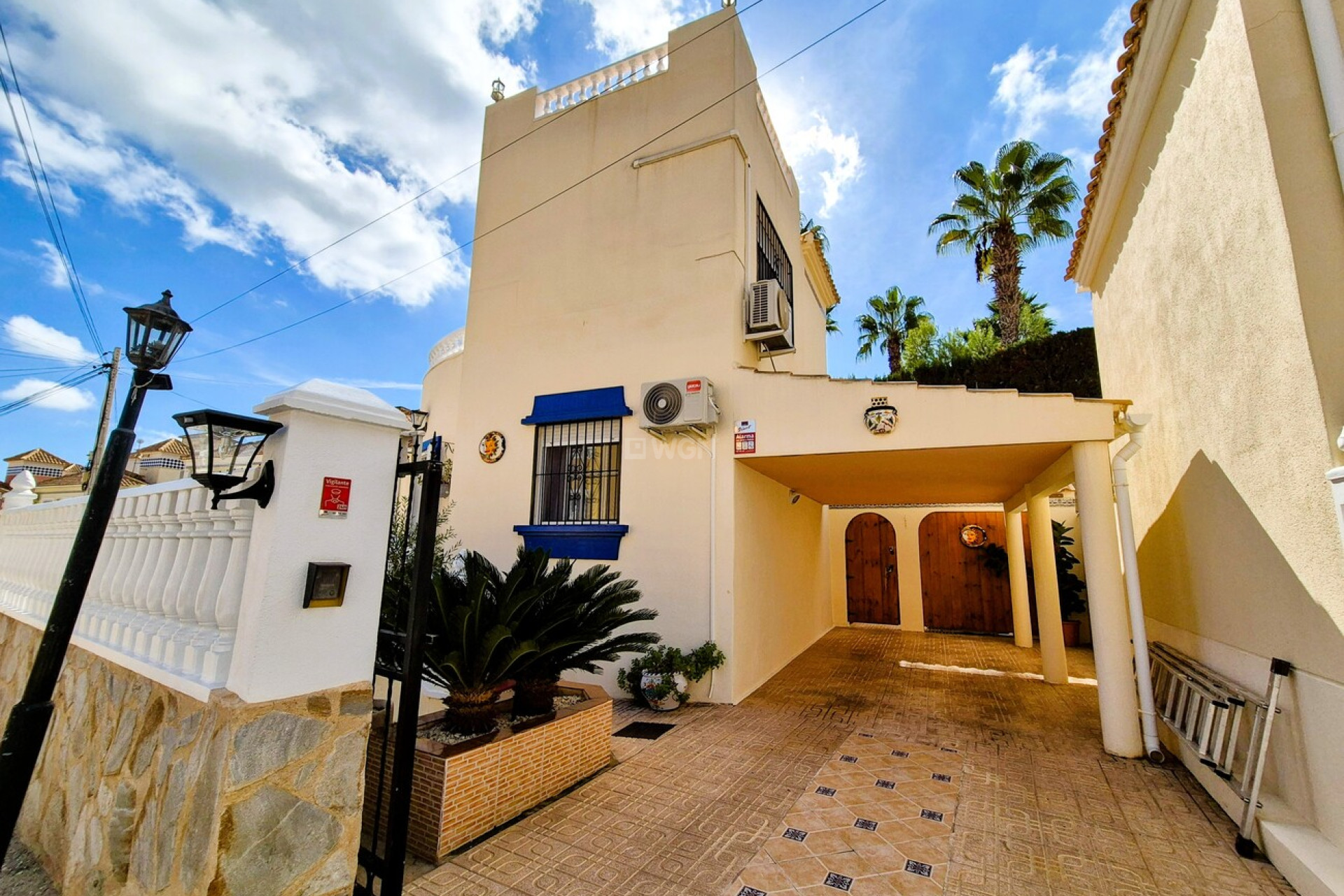 Odsprzedaż - Villa - Villamartin - Costa Blanca