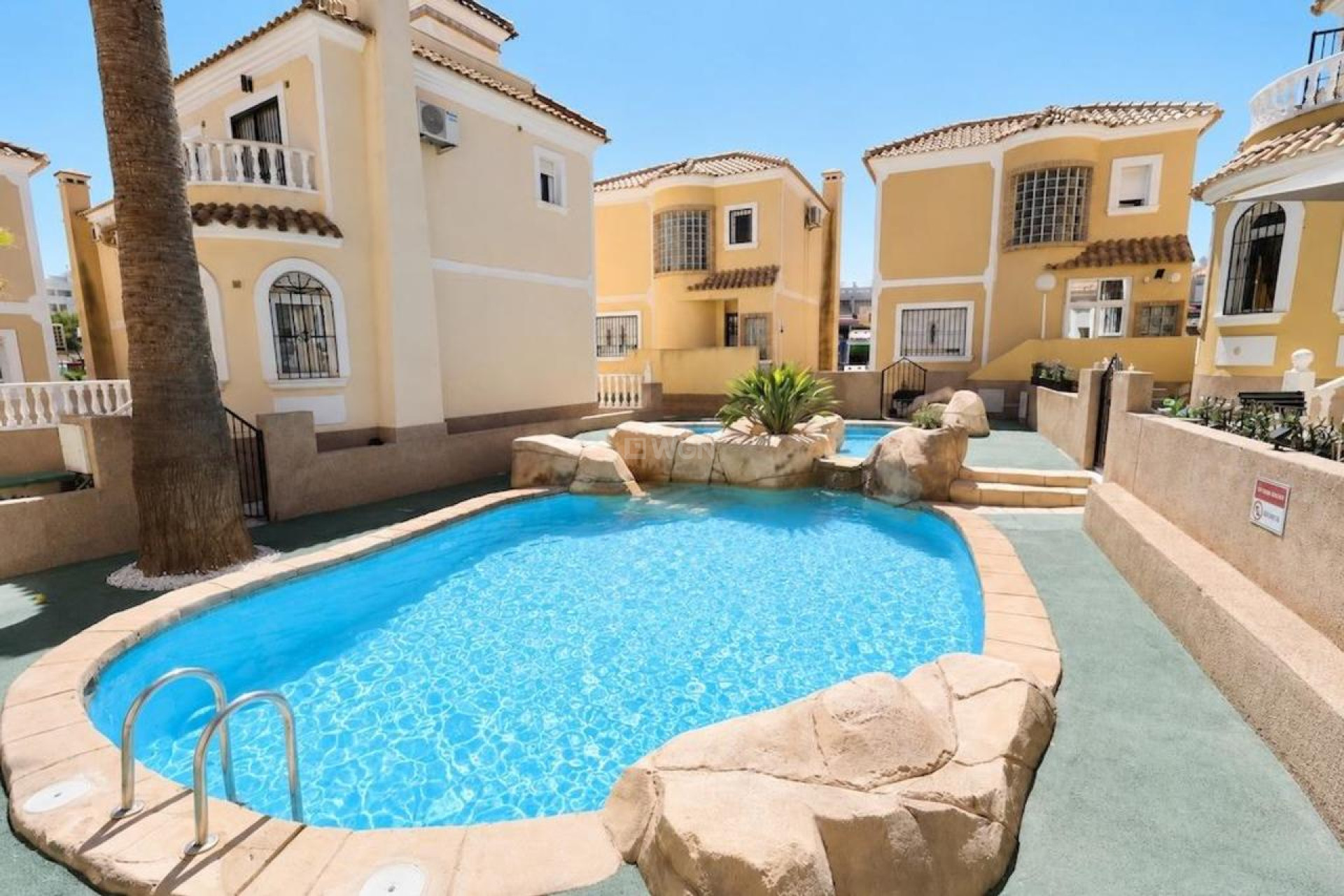 Odsprzedaż - Villa - Villamartin - Costa Blanca