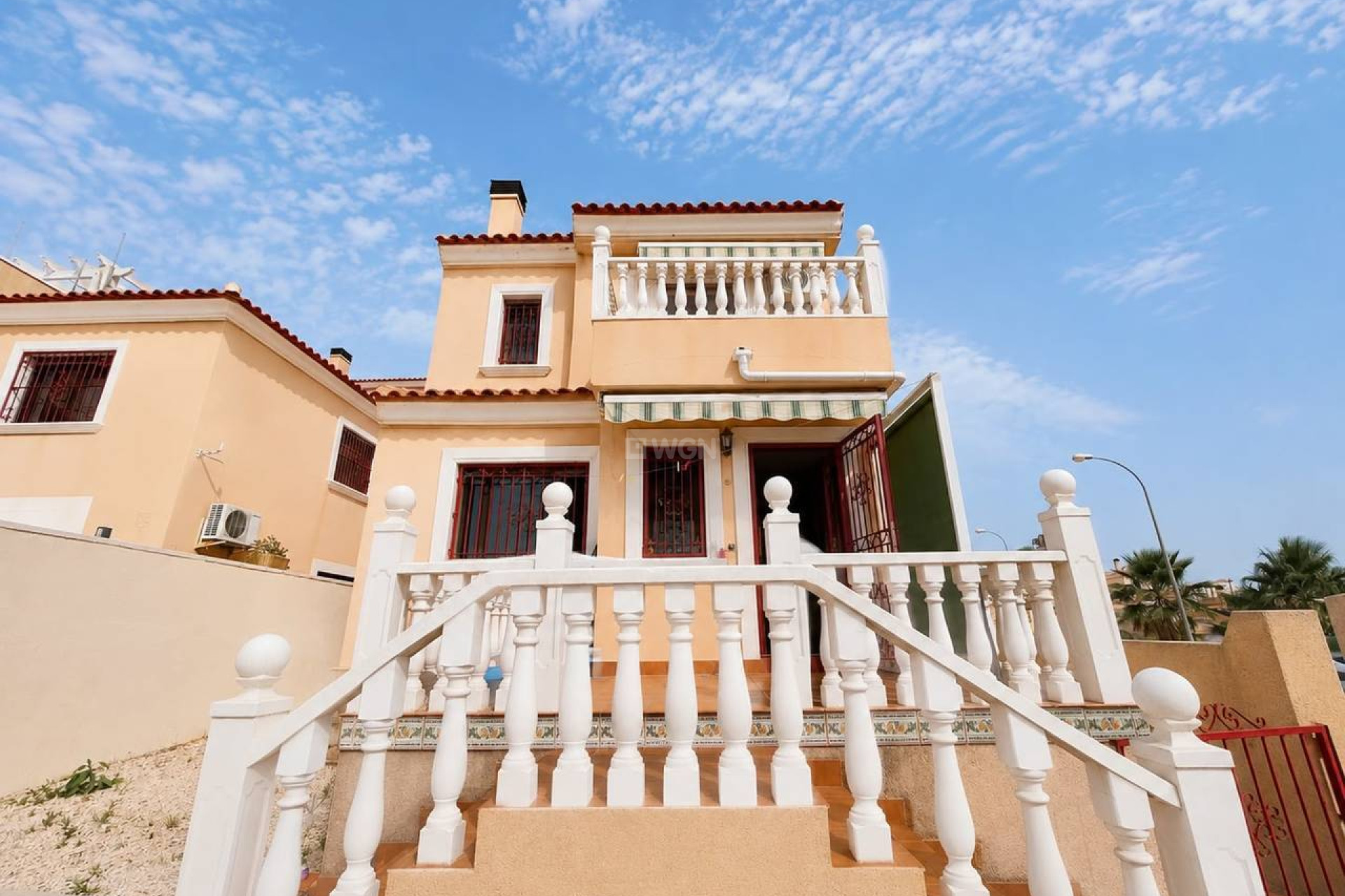Odsprzedaż - Villa - Villamartin - Costa Blanca