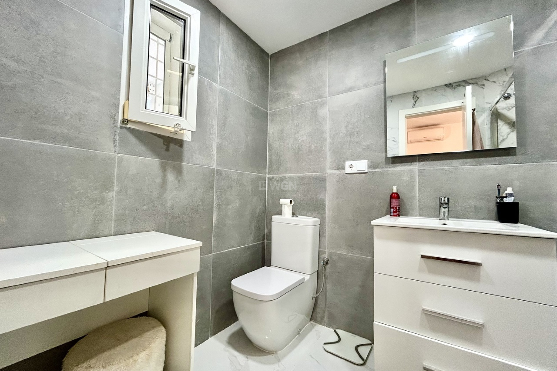 Odsprzedaż - Villa - Villamartin - Costa Blanca