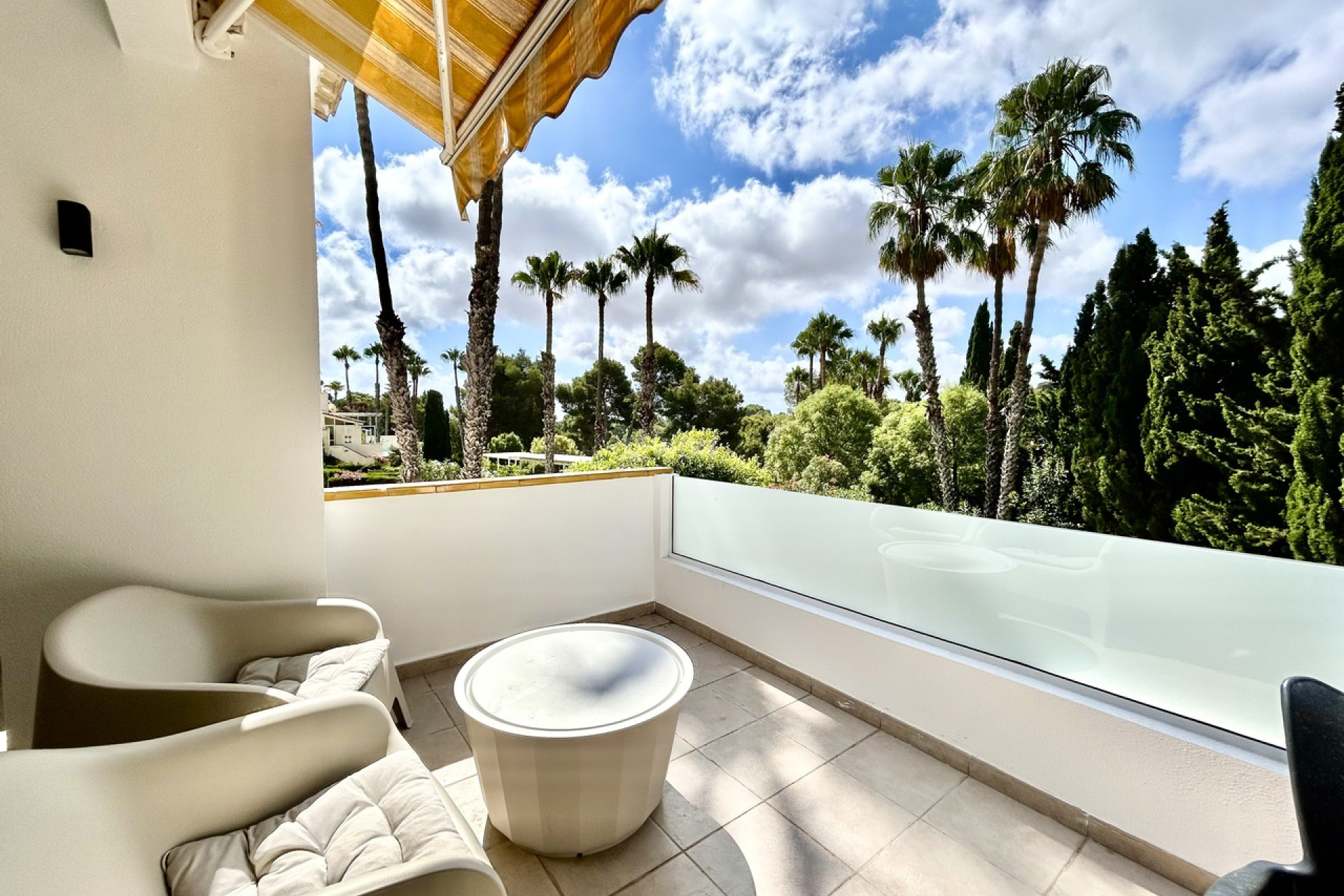 Odsprzedaż - Villa - Villamartin - Costa Blanca