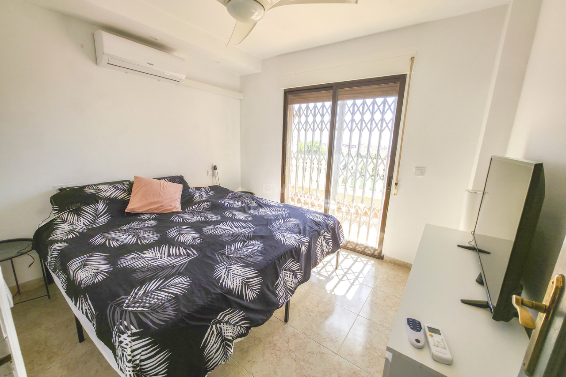 Odsprzedaż - Villa - Villamartin - Costa Blanca