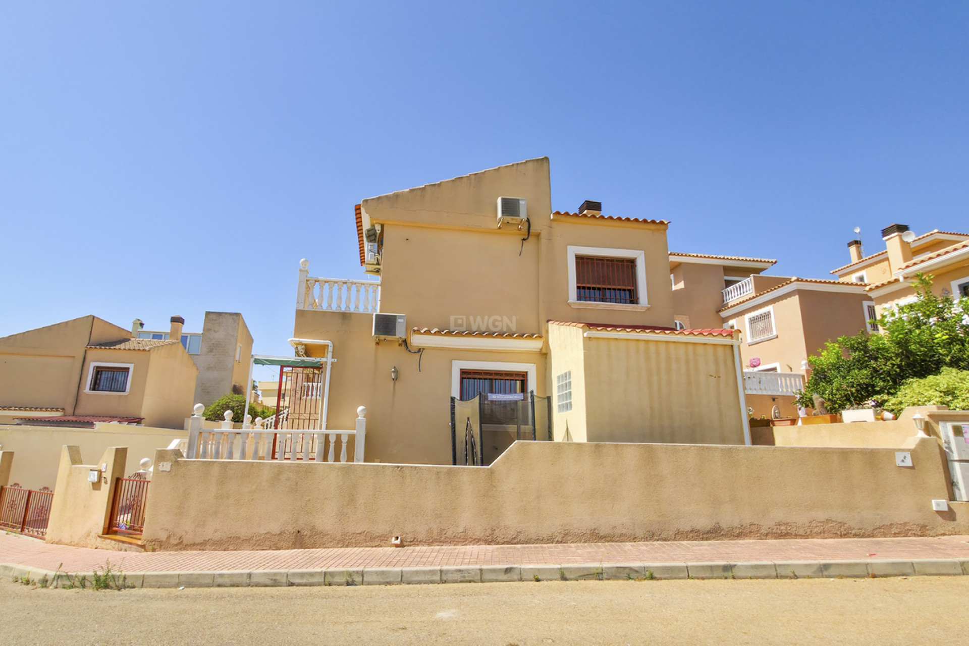 Odsprzedaż - Villa - Villamartin - Costa Blanca