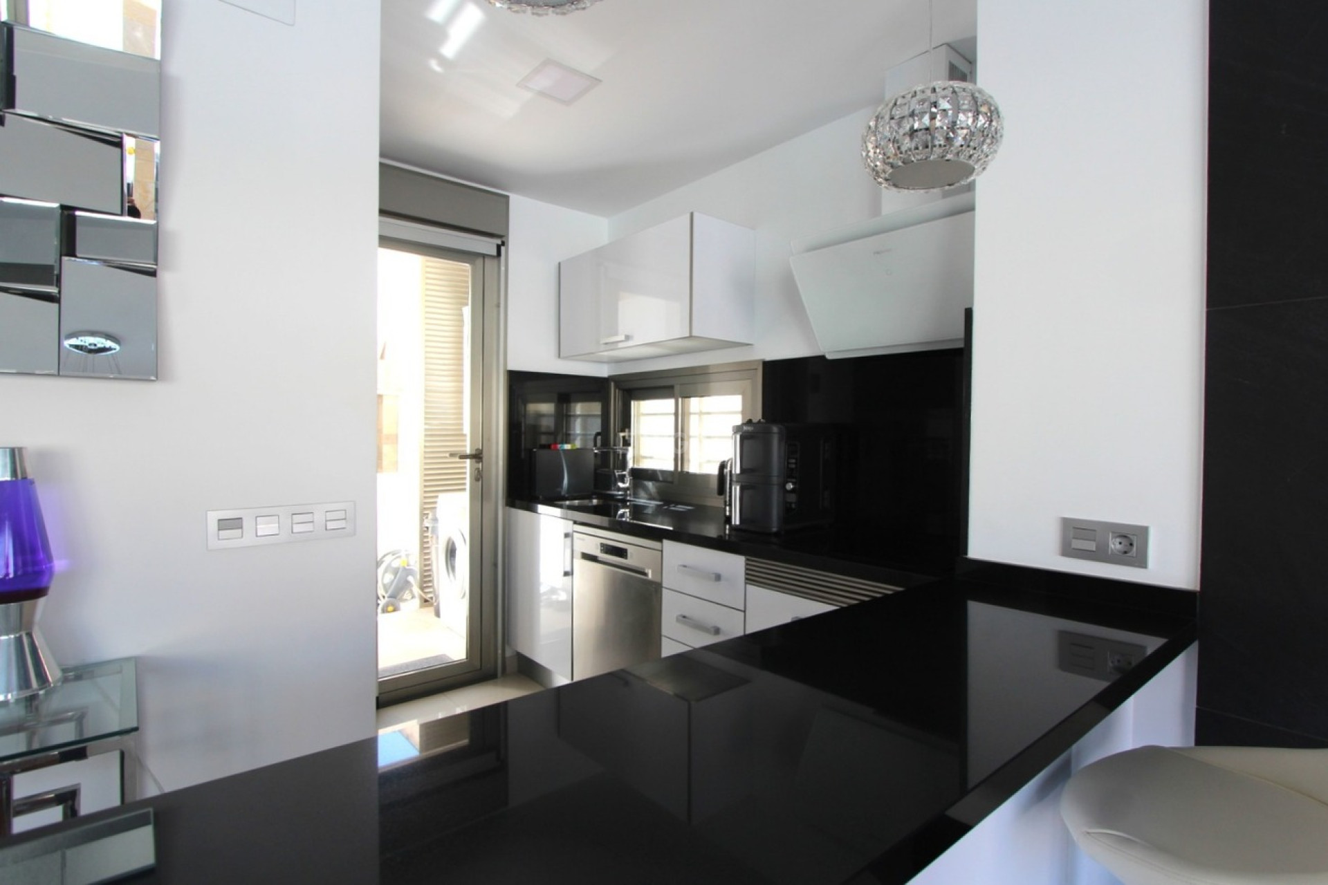 Odsprzedaż - Villa - Villamartin - El Galan