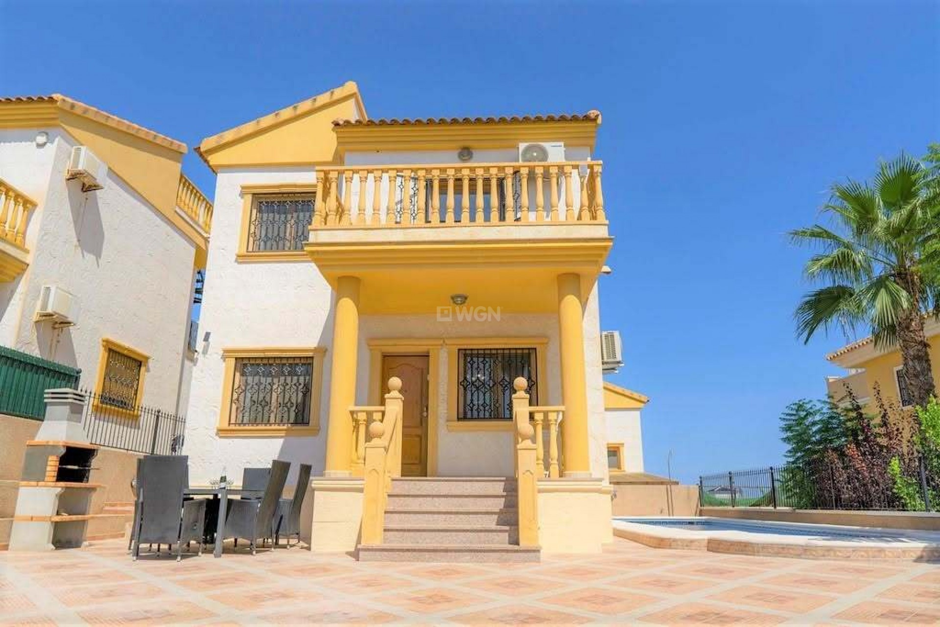 Odsprzedaż - Villa - Villamartin - Las Filipinas