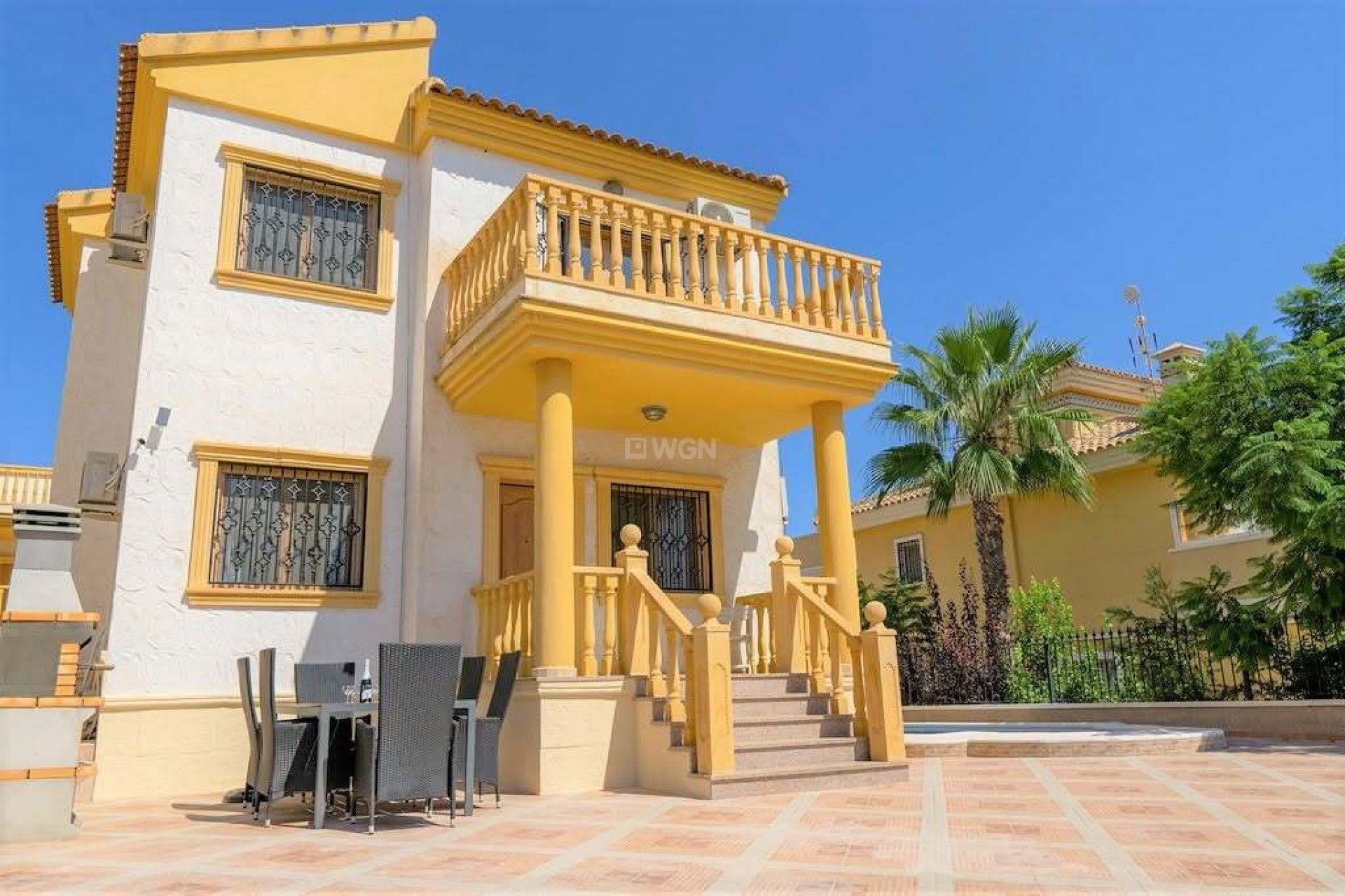 Odsprzedaż - Villa - Villamartin - Las Filipinas