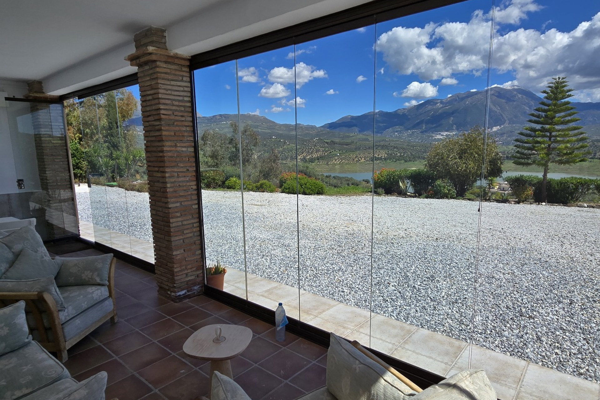 Odsprzedaż - Villa - Vinuela - Inland