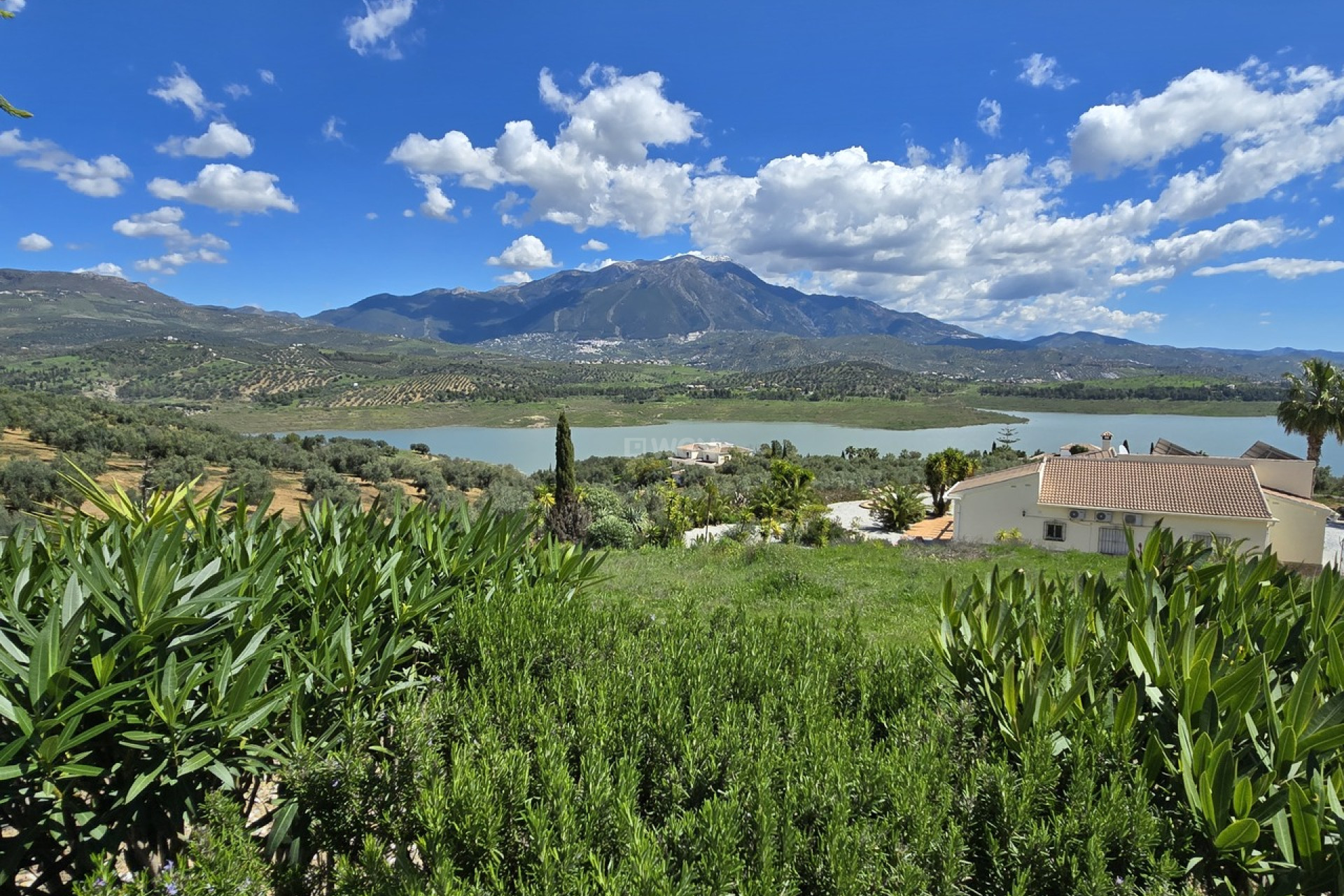 Odsprzedaż - Villa - Vinuela - Inland